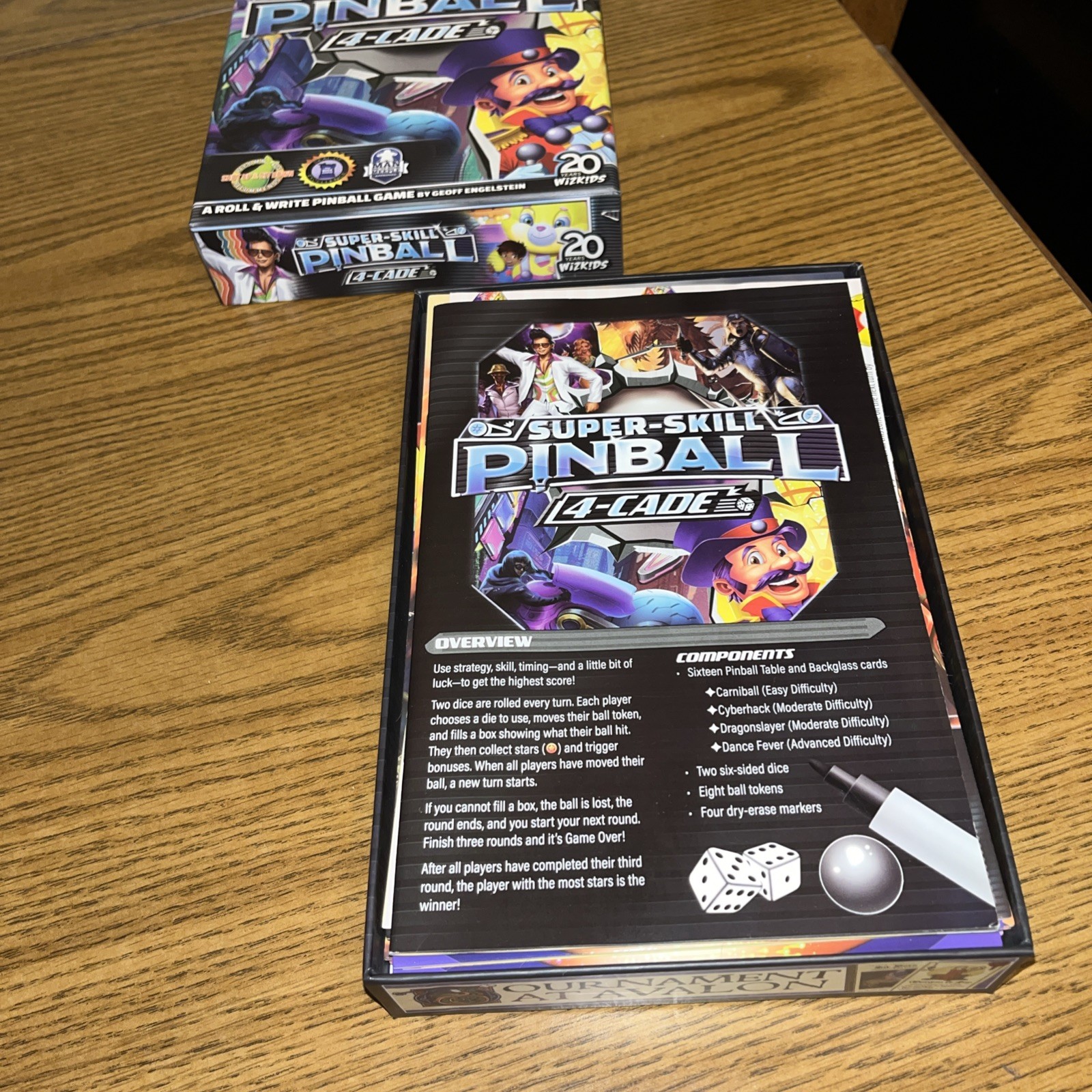 WizKids Super-Skill Pinball 4-Cade Roll & Write Pinball Dice Game New Open Box