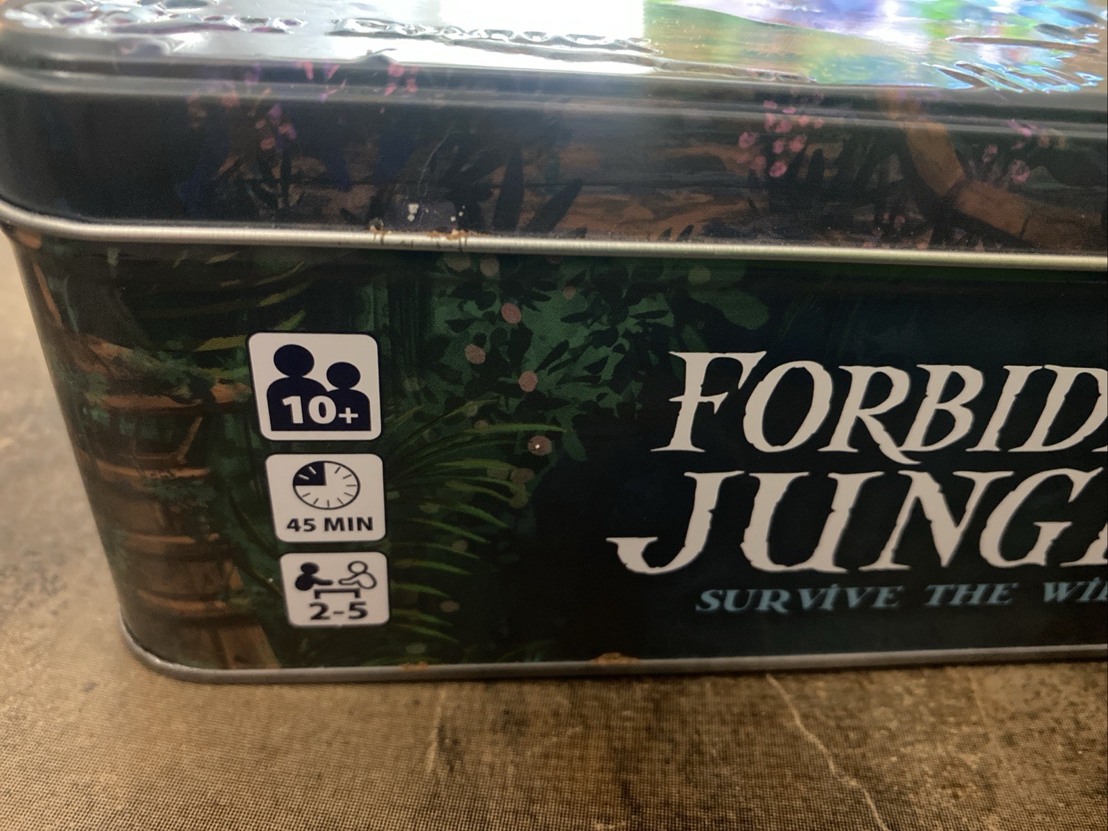 Gamewright – Forbidden Jungle – Survive The Wild