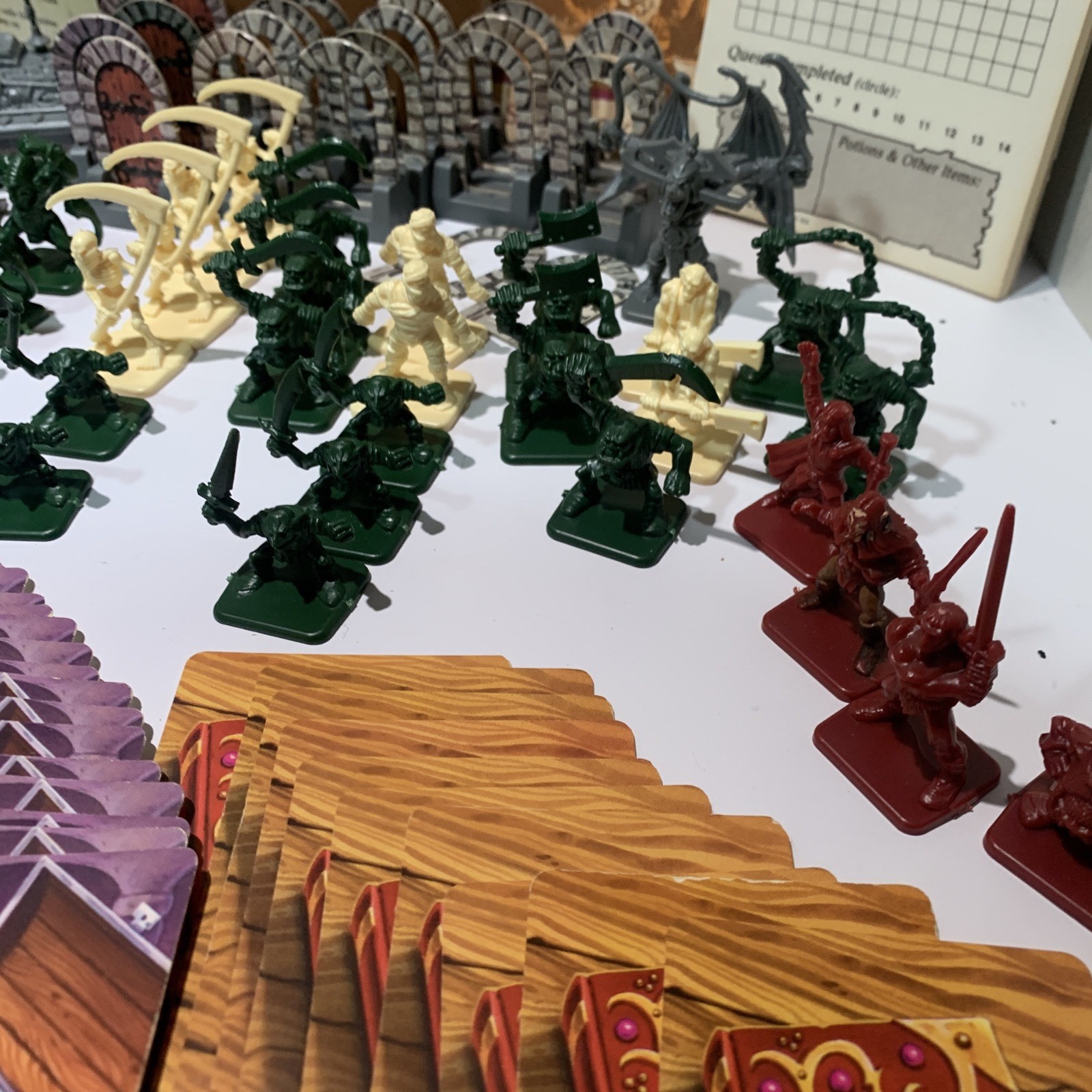 MB Hero Quest Board Game 1989-1990 + Kellar’s Keep Near Complete