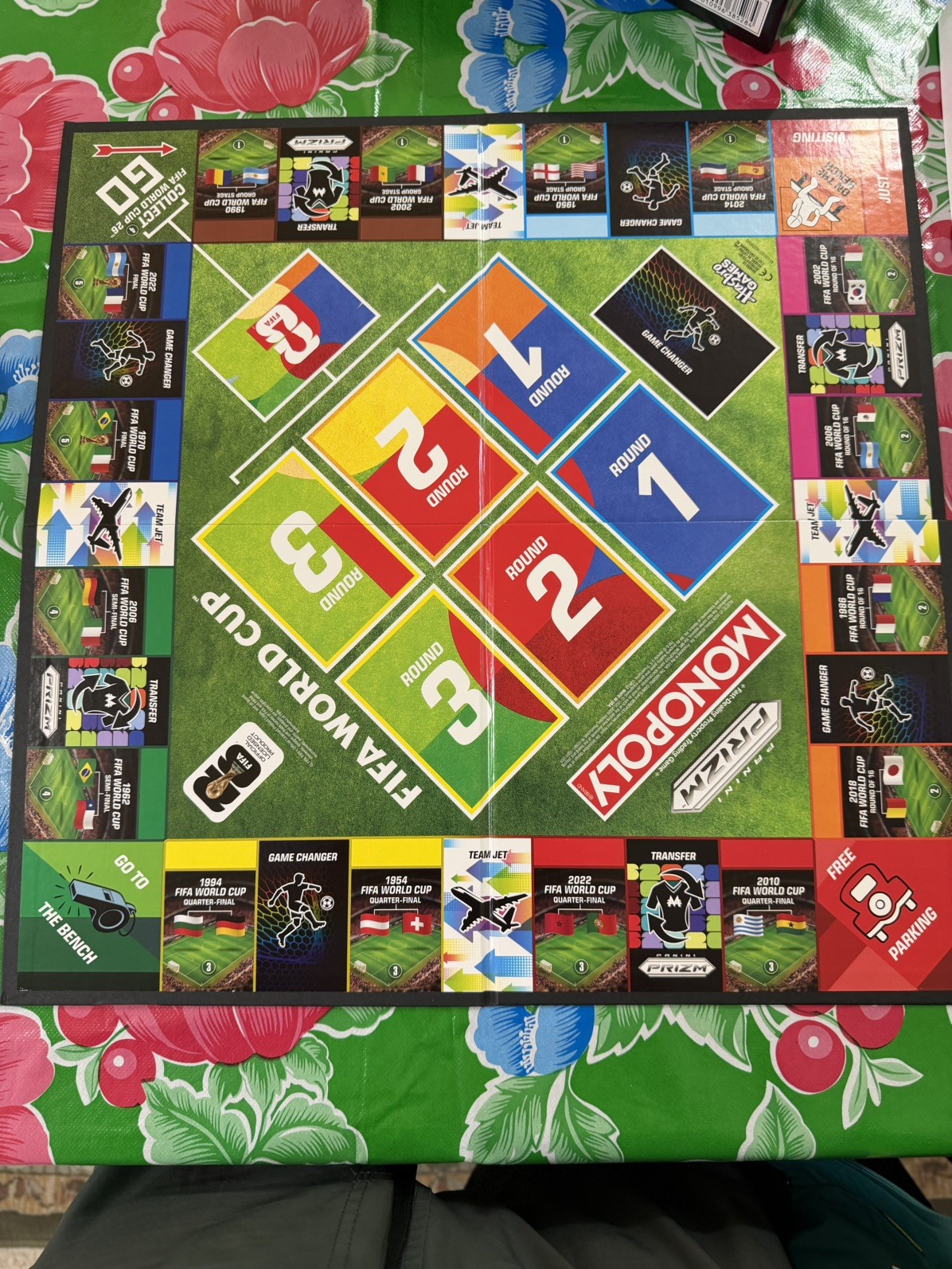 2026 Prizm Soccer Monopoly FIFA World Cup Game Board NEW SEALED Football Mundial