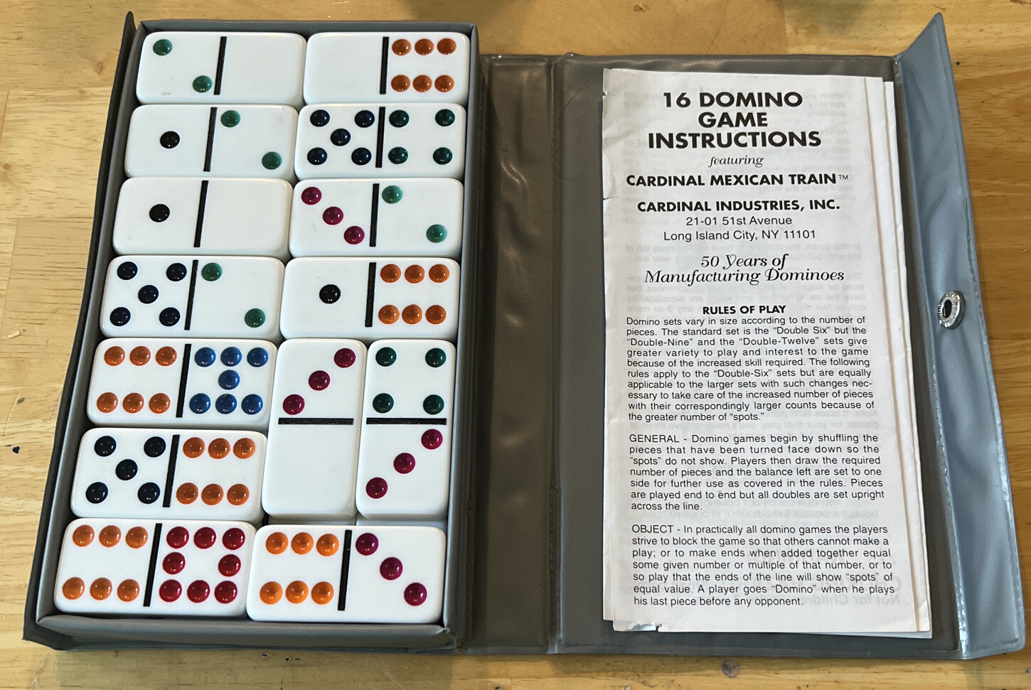 Vintage Dominoes by Cardinal 28 Dominoes Pieces Double Six in Gray Case Complete