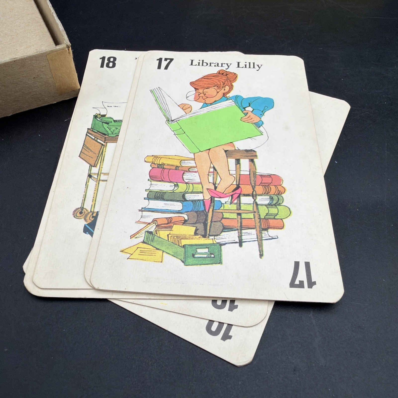 VINTAGE 1968 MILTON BRADLEY OLD MAID JUMBO CARD GAME COMPLETE AGES 5-10