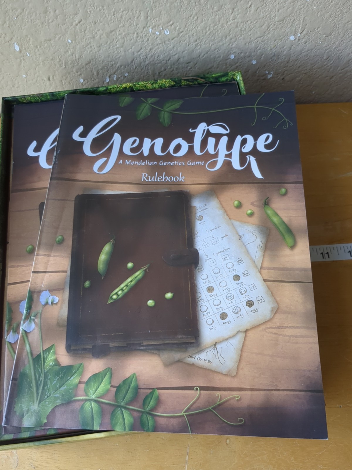 Genotype: A Mendelian Genetics Game by Genius Games