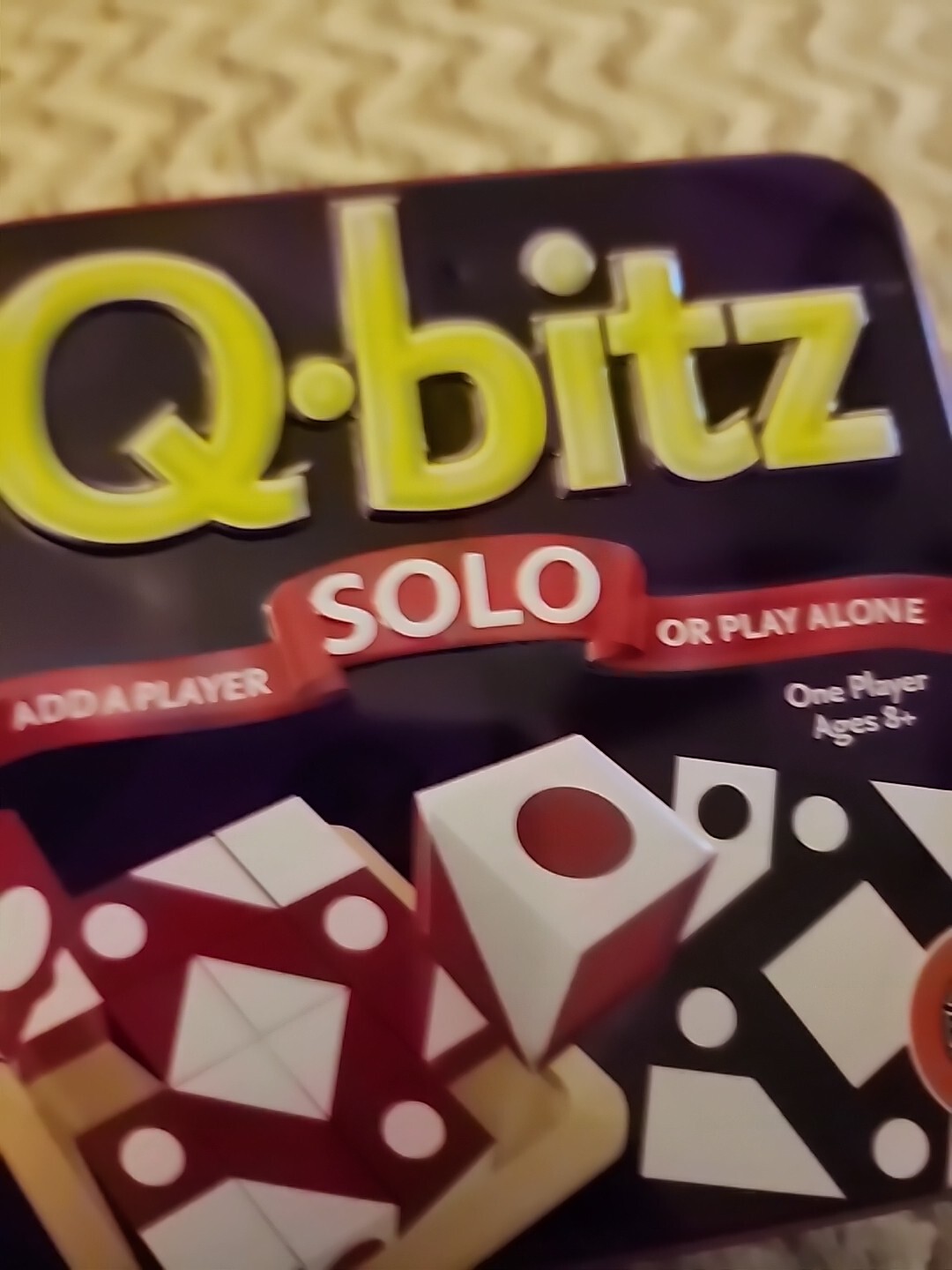 Q-Bitz Solo Game Magenta Edition Visual Dexterity. Cubed.