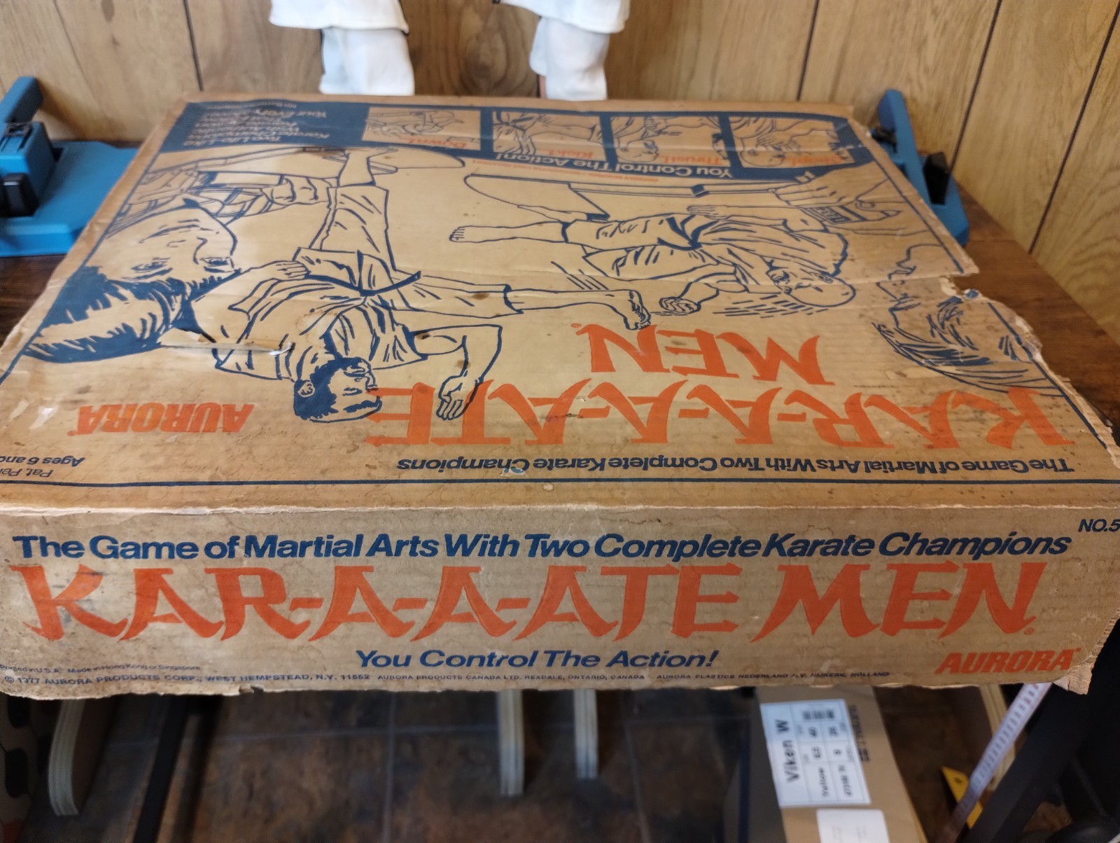 Vintage 1970s Aurora Kar-A-A-A-Te Men Karate Action Game w/ Box Tested