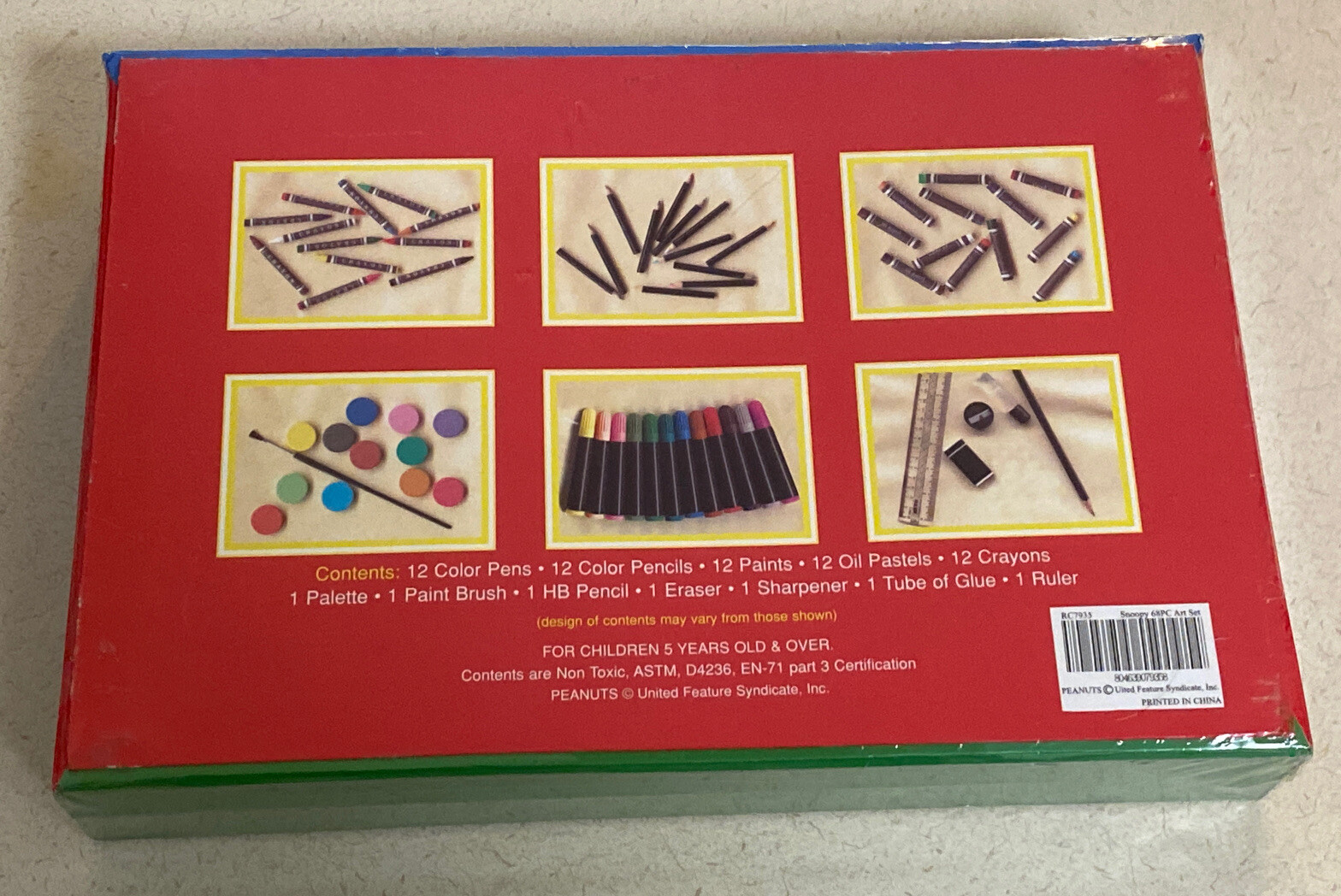 SNOOPY ART BOX 67 Pieces For Children 5 Years Or Older New! Free Shipping!