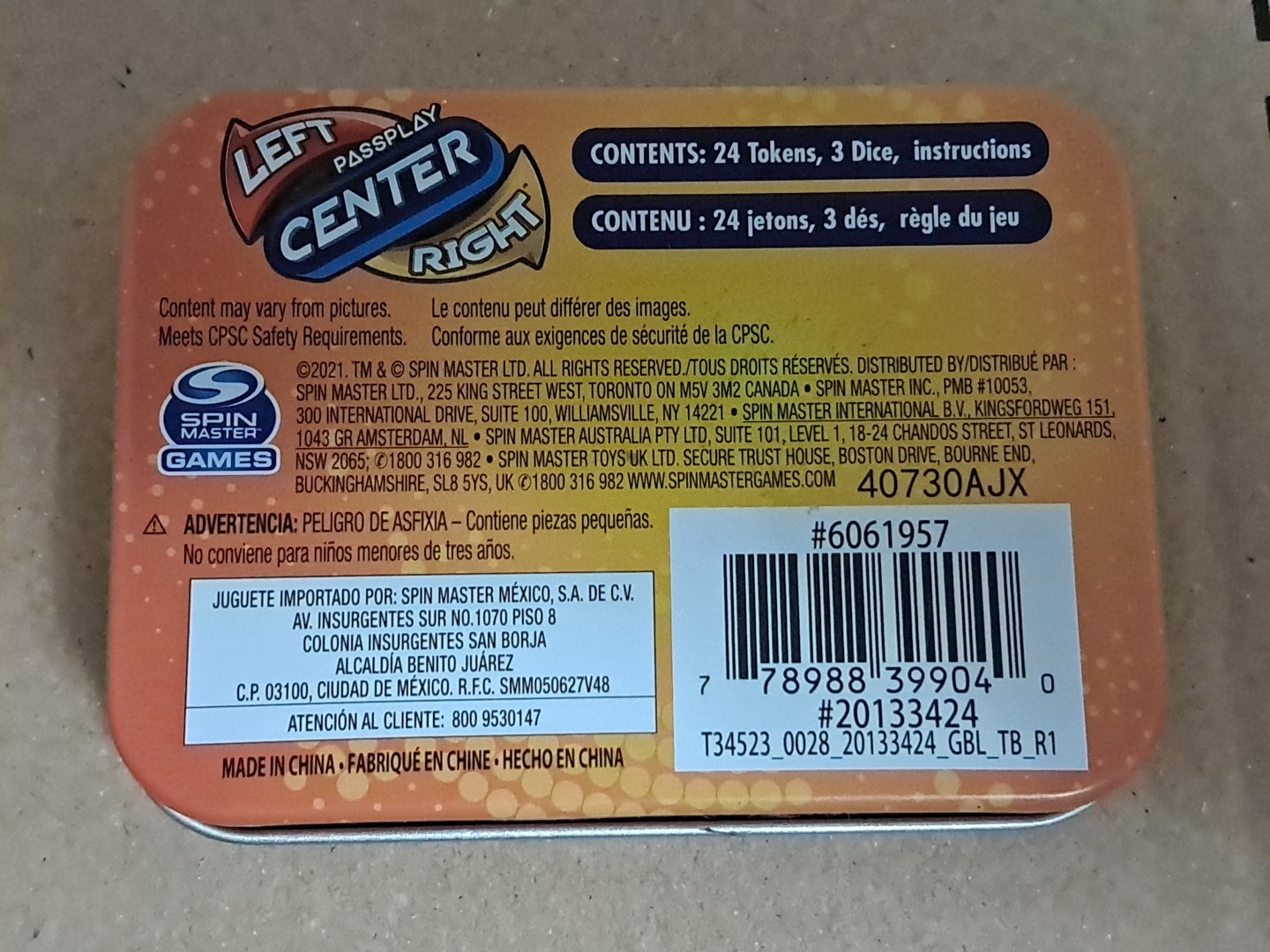 Left Center Right Family Party Game Gaming Orange Tin 8 Years+ Passplay