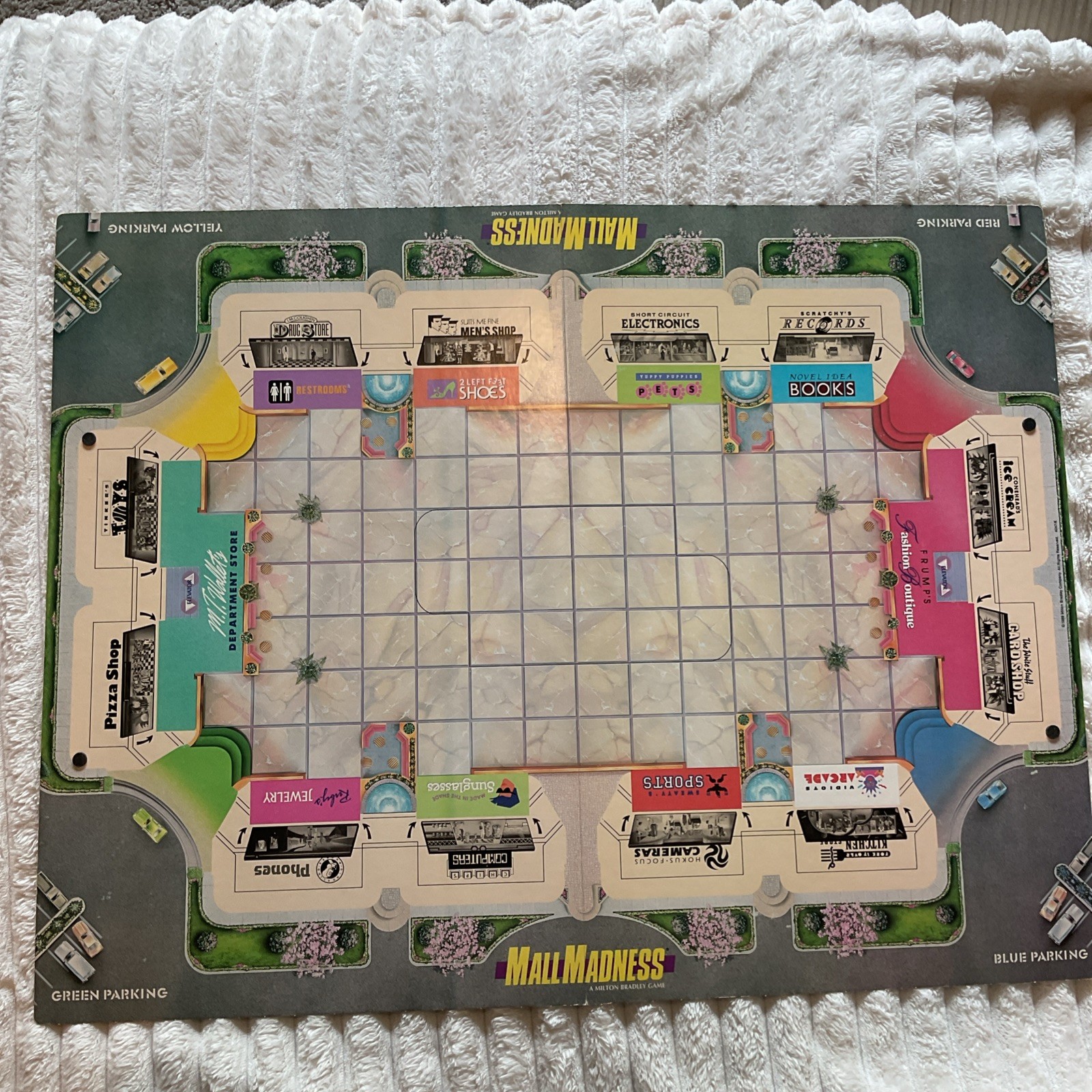 Vintage 1989 Mall Madness Electronic Board Game Milton Bradley 100% Complete