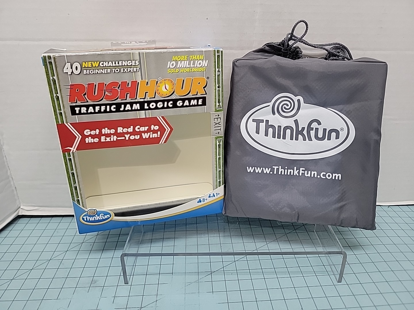 Rush Hour Traffic Jam Logic Game Thinkfun – 40 Challenges to Ignite Your Mind
