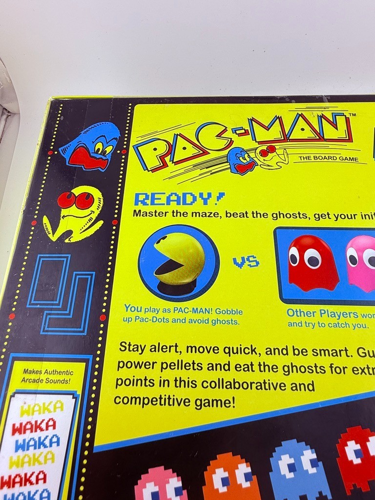 PAC-MAN The Board Game Buffalo Games Retro Arcade Classic Complete 2018
