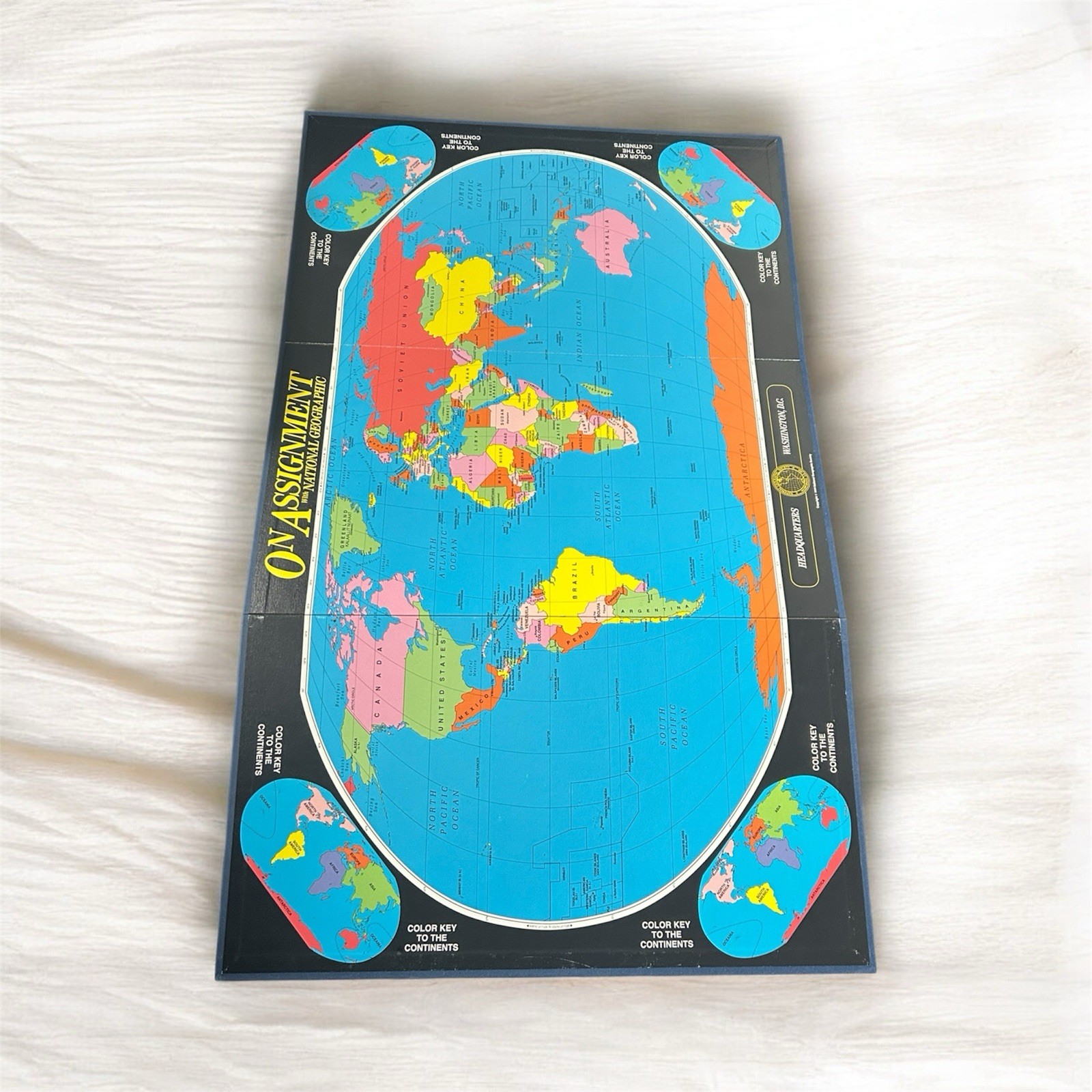 Complete 1990 National Geographic On Assignment Geography Trivia Board Game..