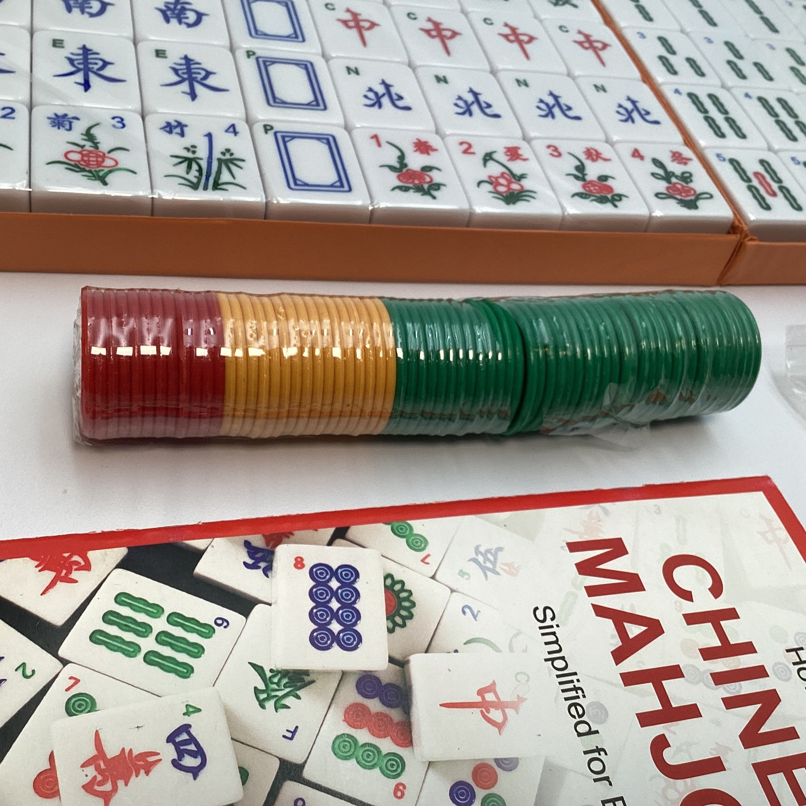 Chinese Mahjong Set 144 Tiles with Case Chips Dice Instructions – Nice / NEW