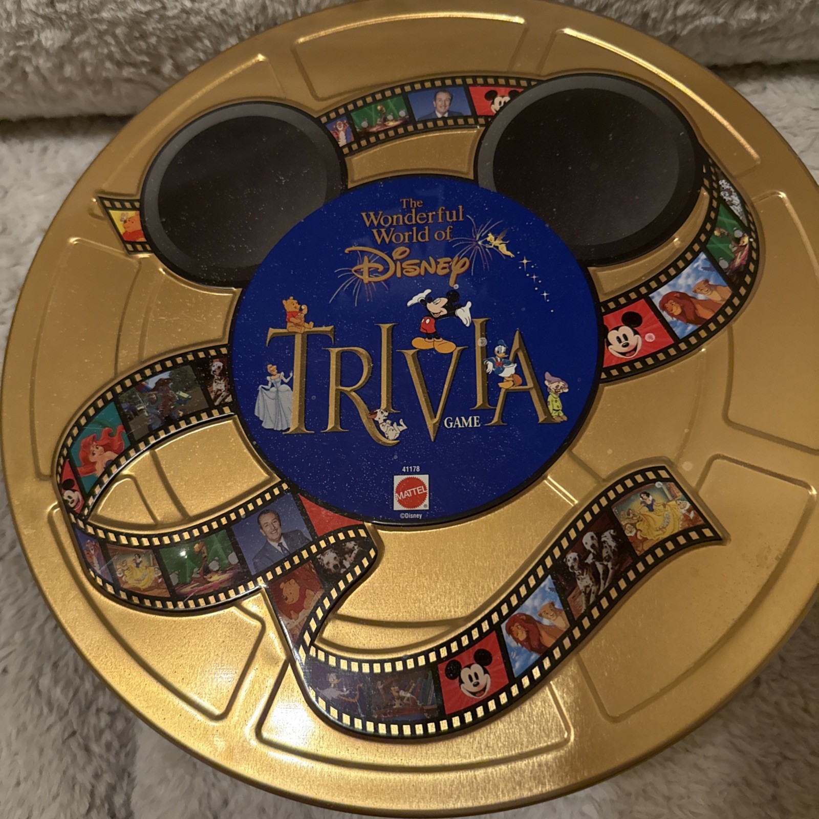 The Wonderful World Of Disney Trivia Game in Tin 1997 **COMPLETE** Walt Disney