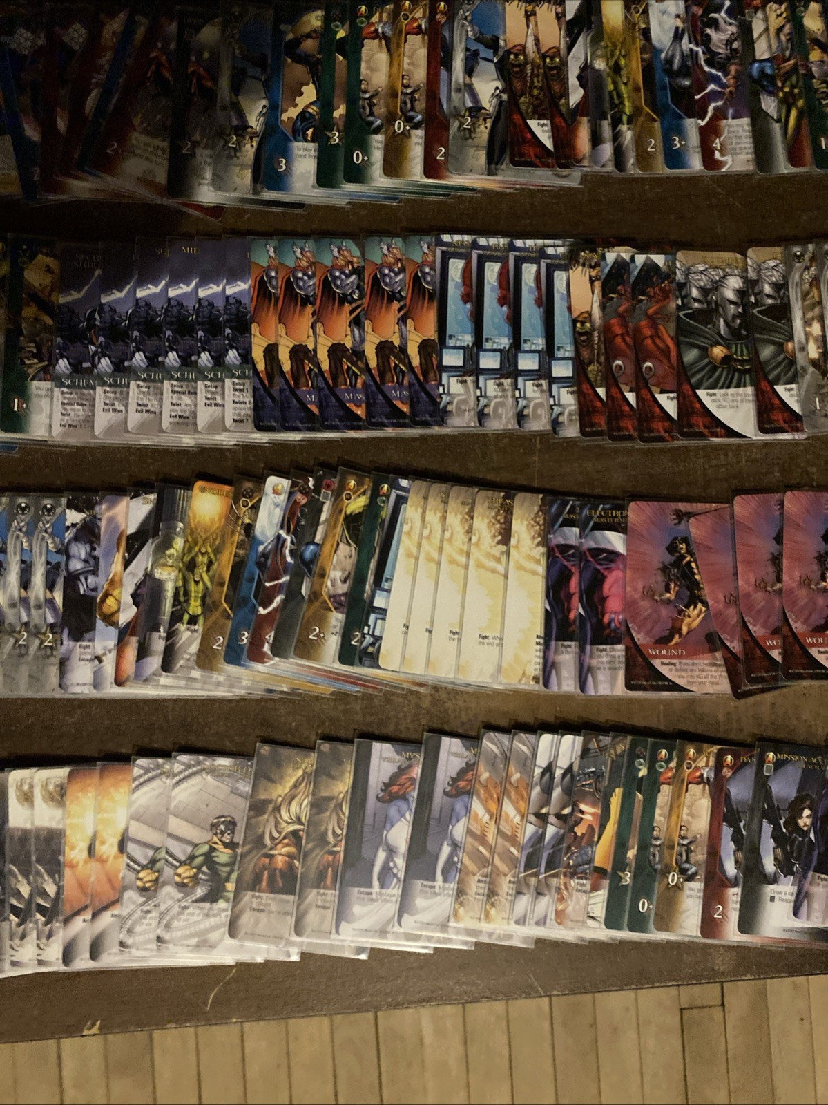 Lot of 500 Upper Deck Marvel Legendary Cards