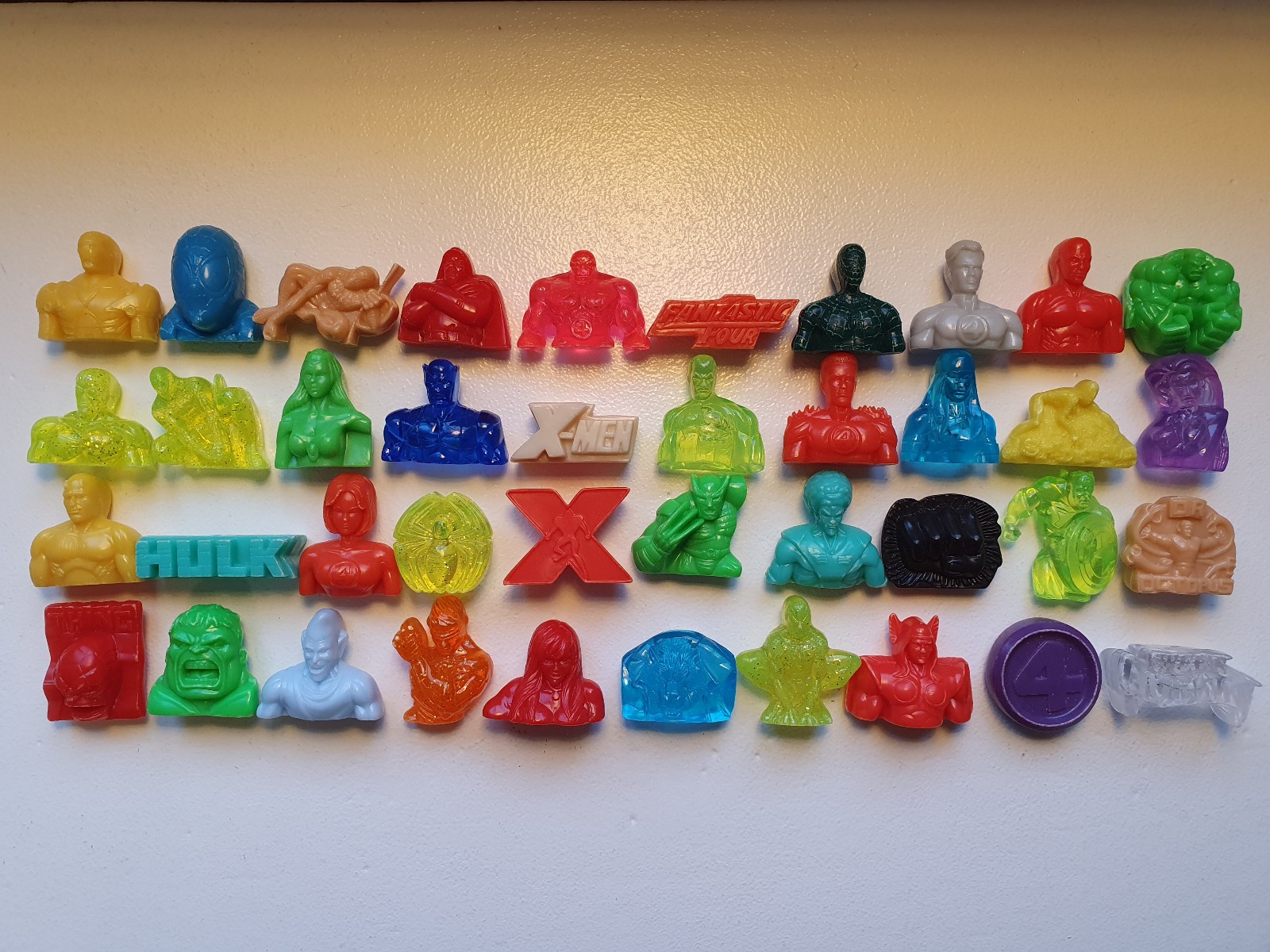 Marvel Heroes complete set – Gogo’s Crazy Bones