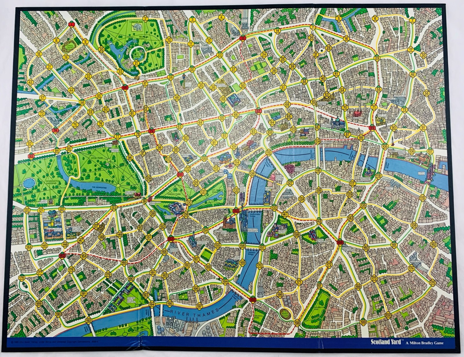 1985 Scotland Yard Game by Milton Bradley Complete Great Condition FREE SHIPPING