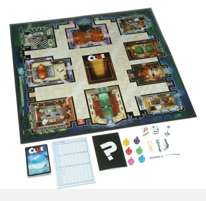 Clue Mystery Board Game Fun Family Time 2 to 6 Players 8 Years Old and Up Unisex