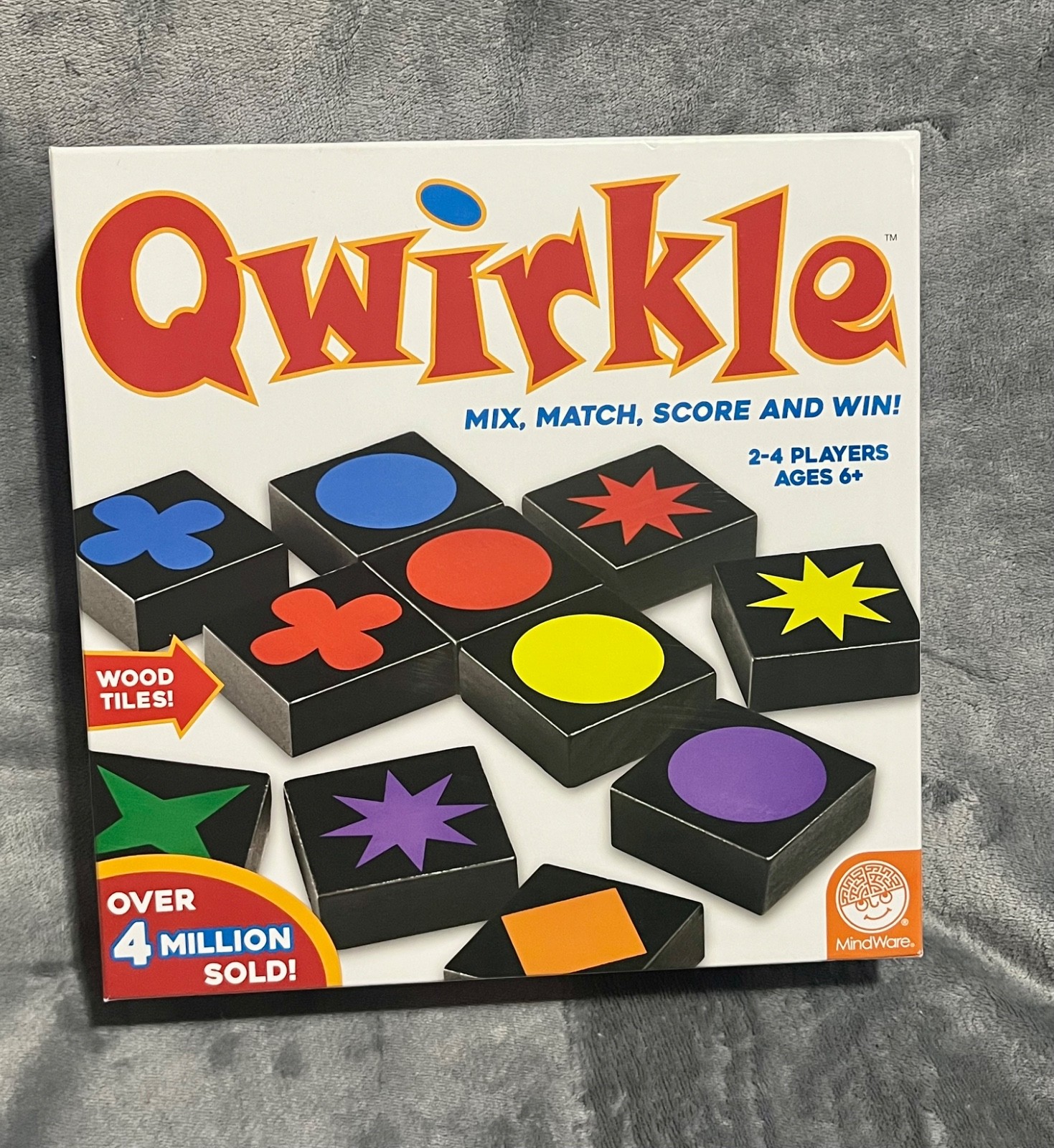 Qwirkle Board Game With All Pieces & Instructions Included -Excellent Condition