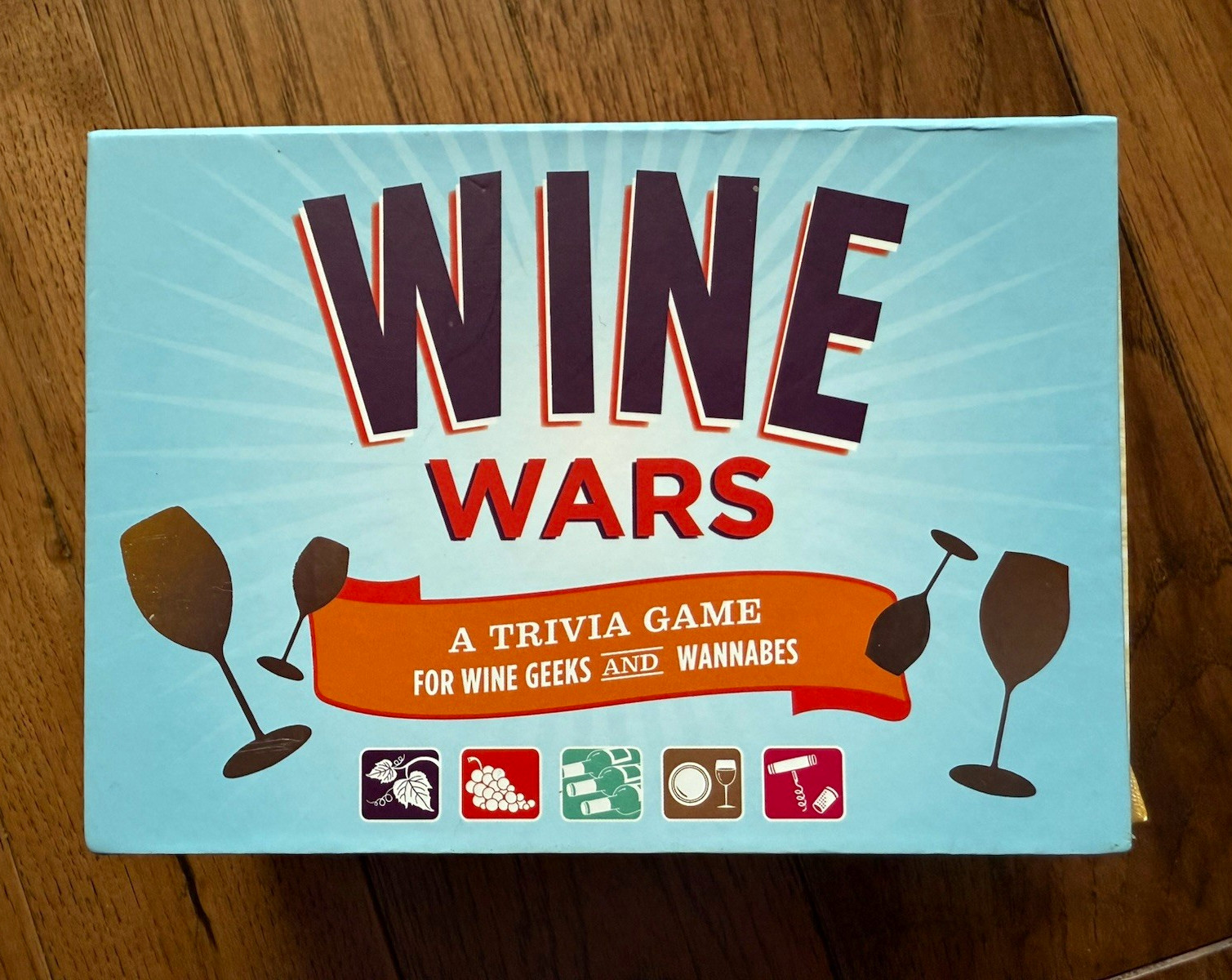 Chronicle Books Wine Wars Trivia Card Game, Wine Theme, Adults 17+, 2009