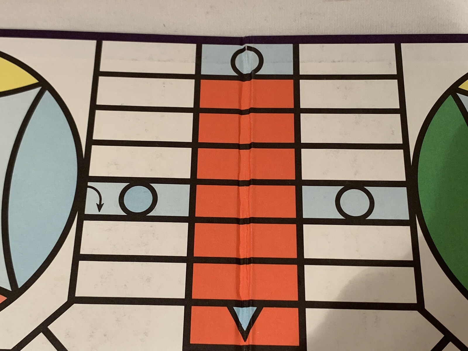 Parcheesi Classic Board Game VINTAGE COMPLETE Milton Bradley 1989 Family Game