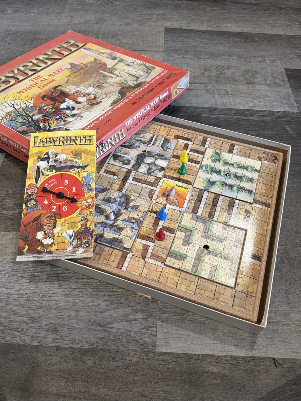1986 Labyrinth Movie Mystical Maze Game Complete