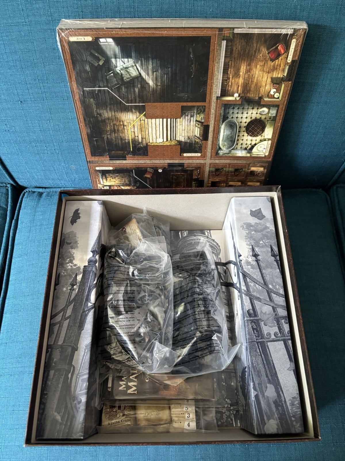 Mansions of Madness 2nd Edition Cooperative Board Game Fantasy Flight Games