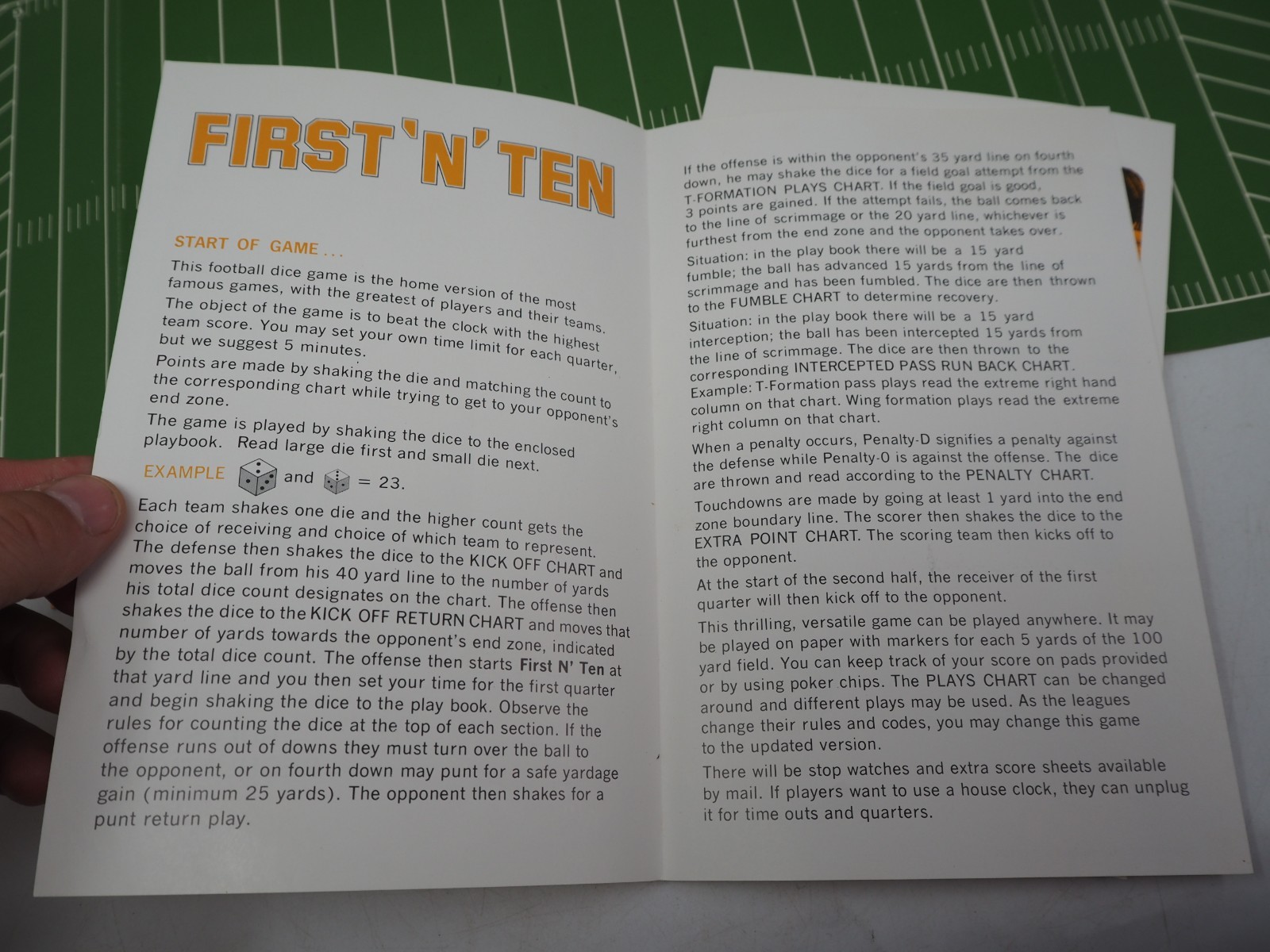 1976 First ’N’ Ten Football Dice Game Complete w/ Packer Bear Viking TD Contest