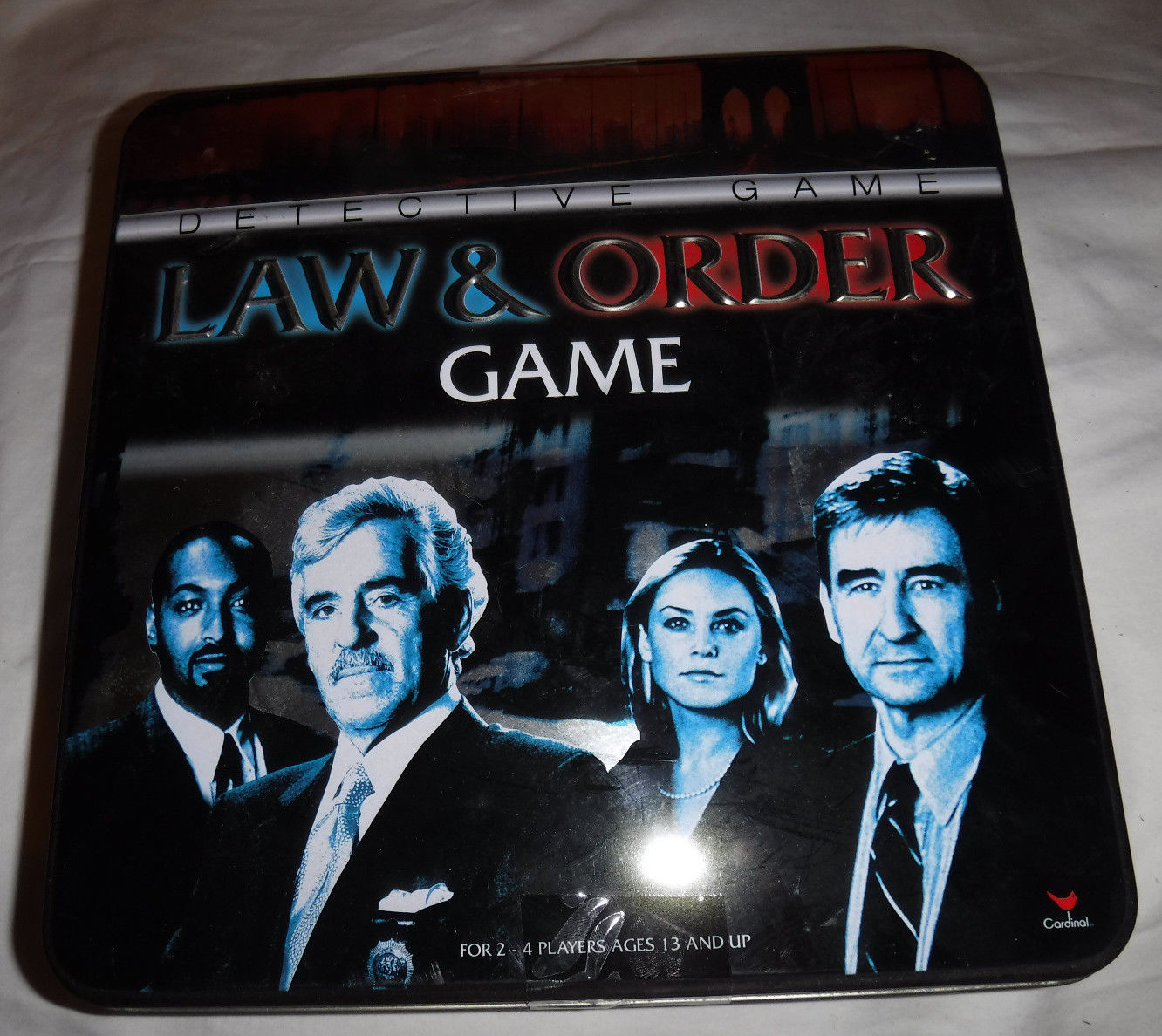 Detective Game Law & Order Game 2-4 Players Ages 13+ Board Game Excellent