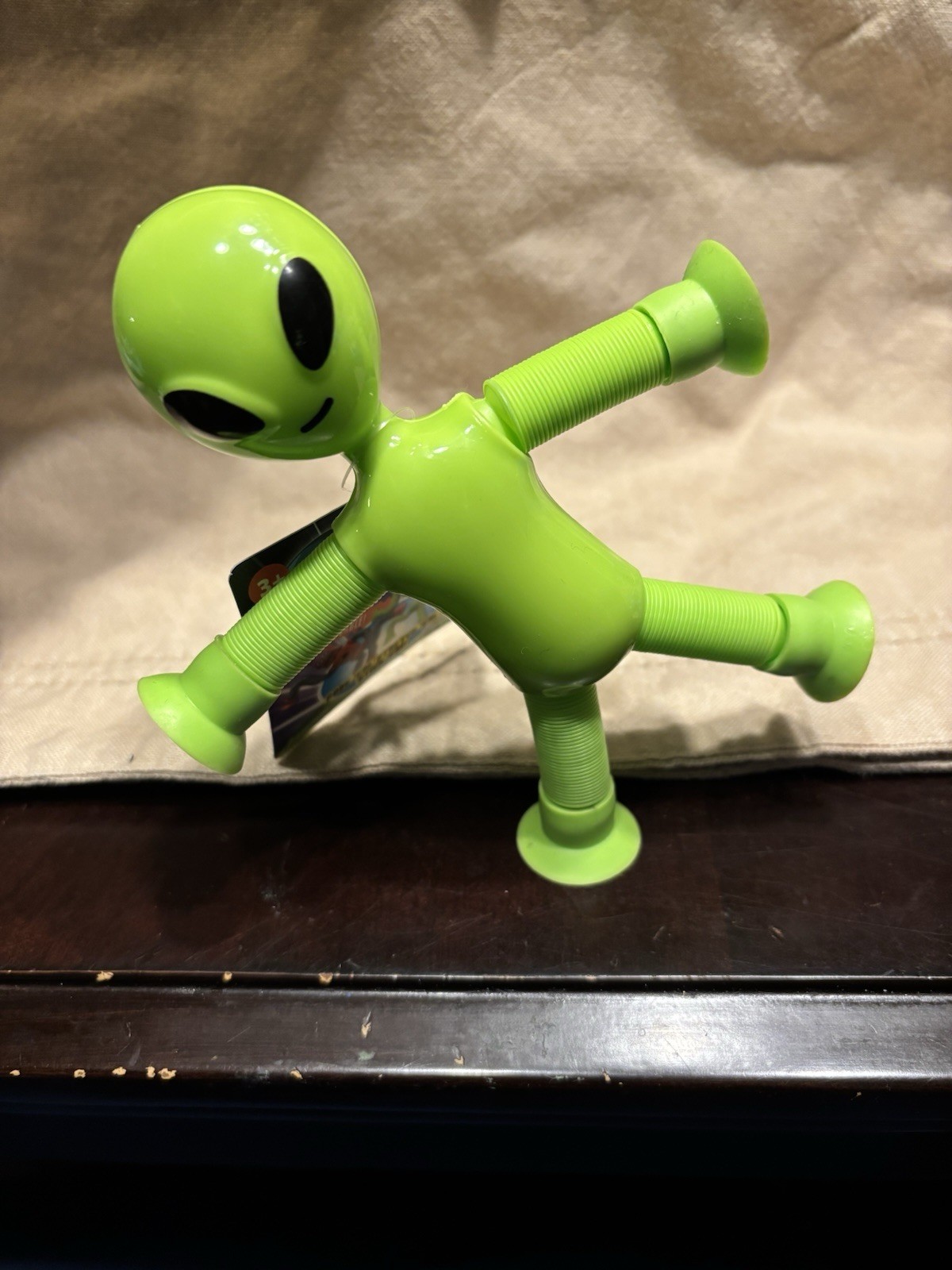 Green Alien TOY Bendable 6” Inch Pose-able Stretchy Suction Cup Hands Feet Lime