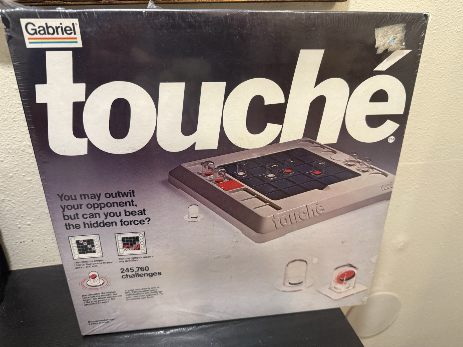 NEW Vintage 1977 Touché Magnetic Flip Strategy Board Game Gabriel Torn Plastic