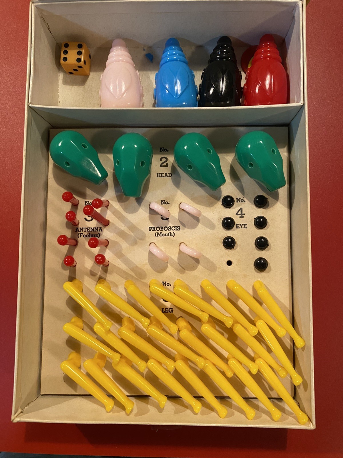 COOL VINTAGE INSECT COOTIE GAME – 1949. CLEAN. 1 Missing Eye. FUN FAMILY GAME.
