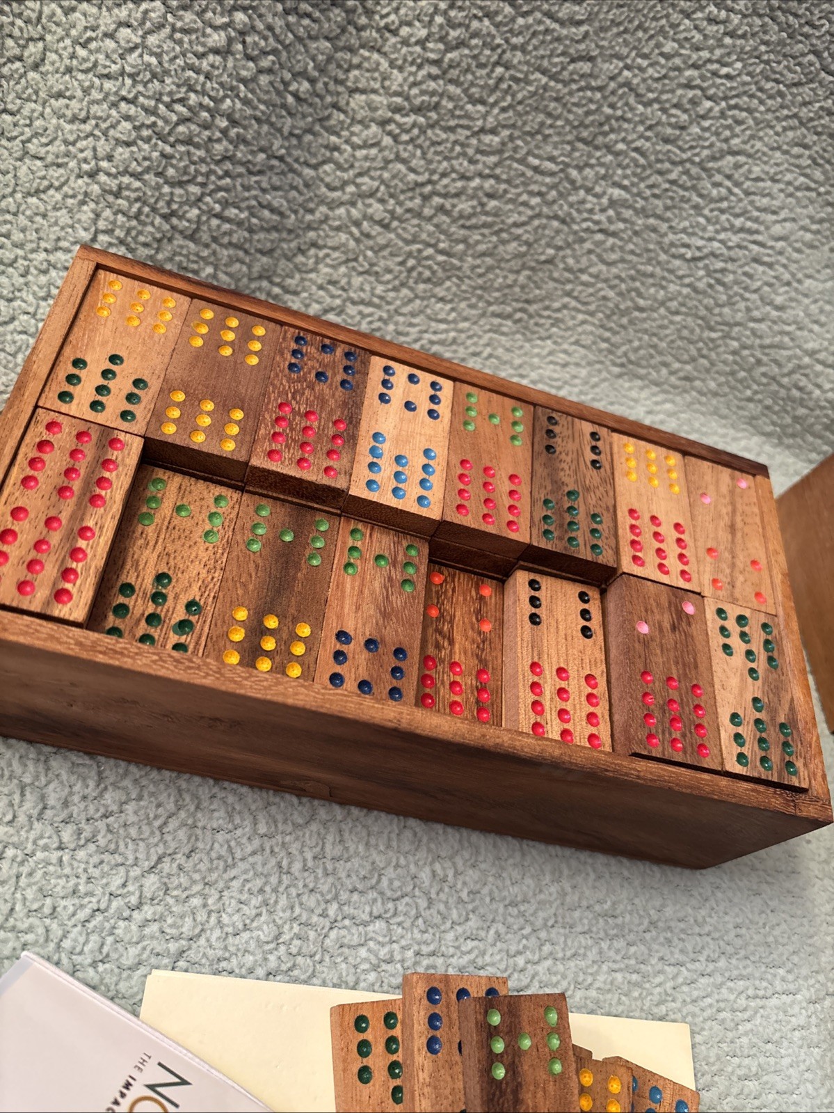 THAI ARTISAN WARAPORN KHAMSUK RAIN TREE WOOD Set 96 Dominos Dominoes Unique EF