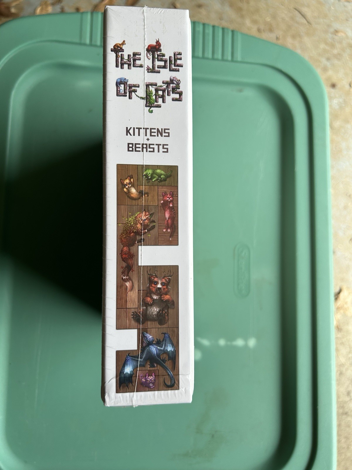 THE ISLE OF CATS: KITTENS + BEASTS EXPANSION SET.