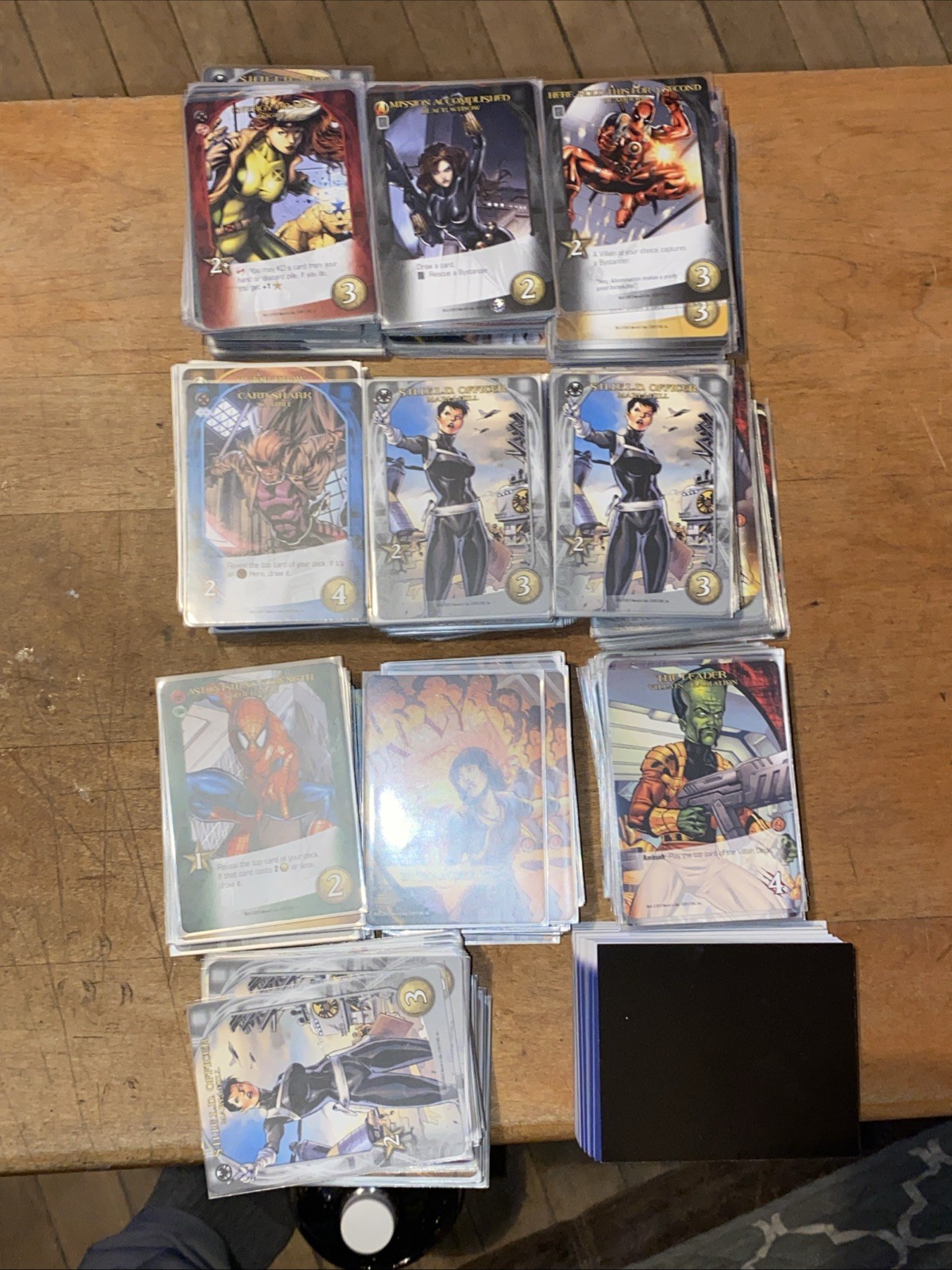 Lot of 500 Upper Deck Marvel Legendary Cards