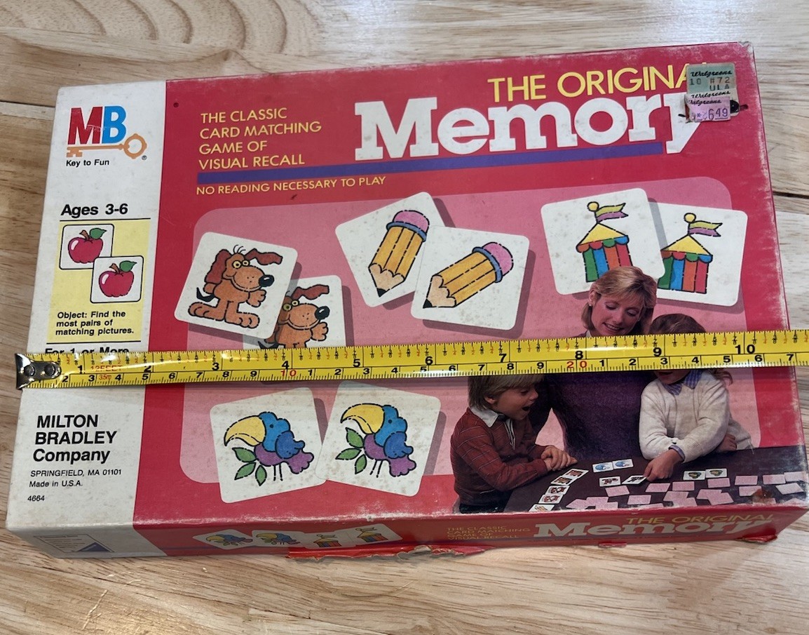 1986 Milton Bradley The Original Memory Game Vintage Read 71 Cards