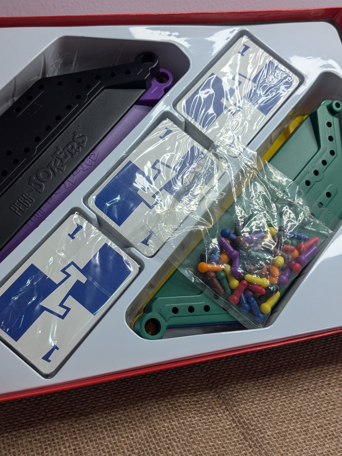 New Pegs and Jokers Game Vintage 1999 Fundex Racing Family Strategy Board Game