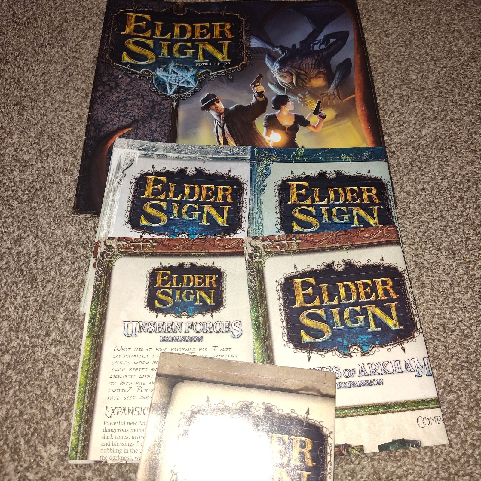 Fantasy Flight Games Elder Sign Board Game w/ 5 Expansions See Description