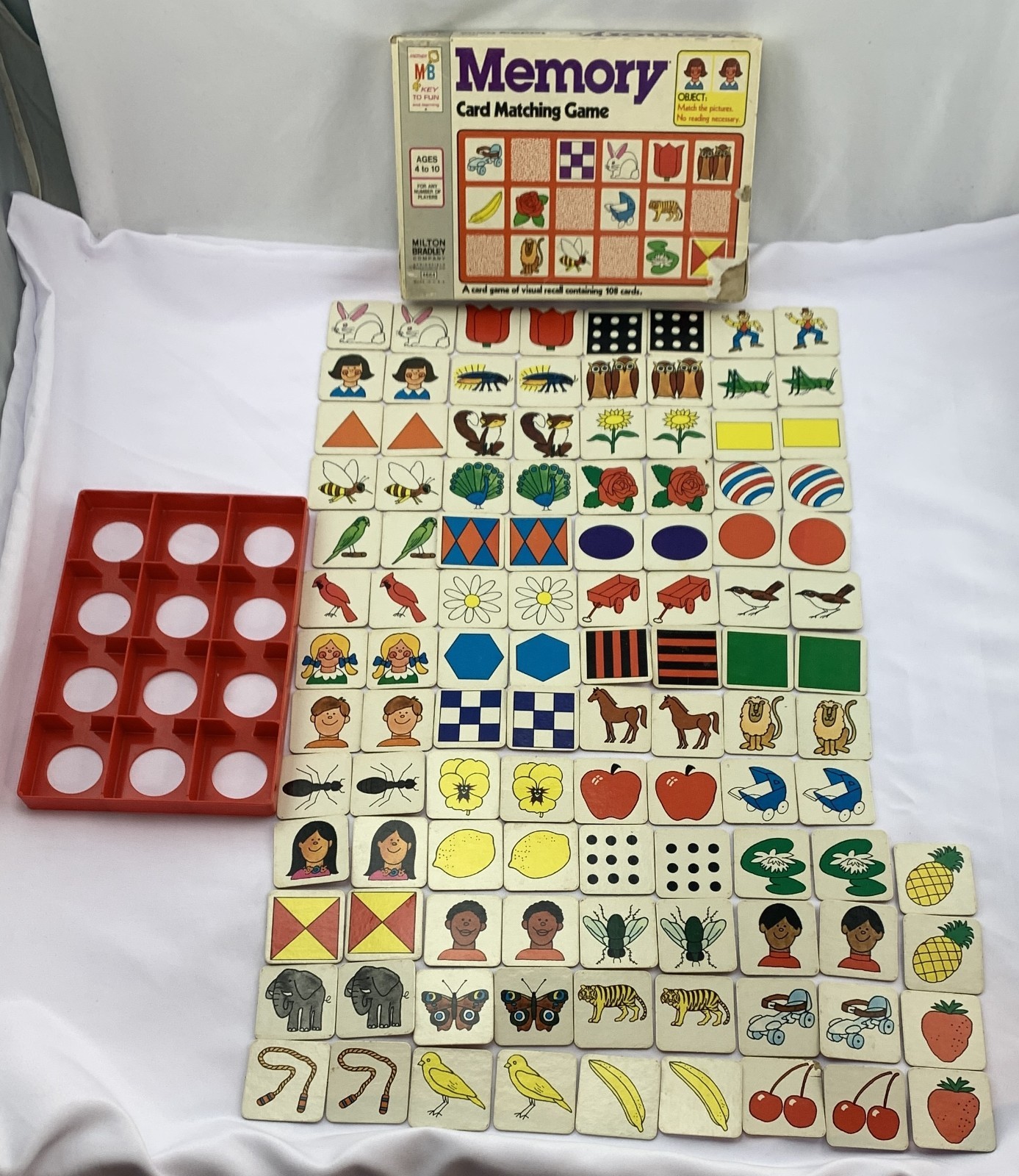 1978 Memory Game by Milton Bradley Complete in Great Condition FREE SHIPPING