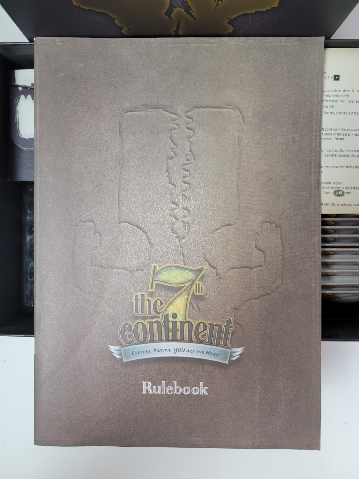 The 7th Continent Board Game Serious Poulp 2017