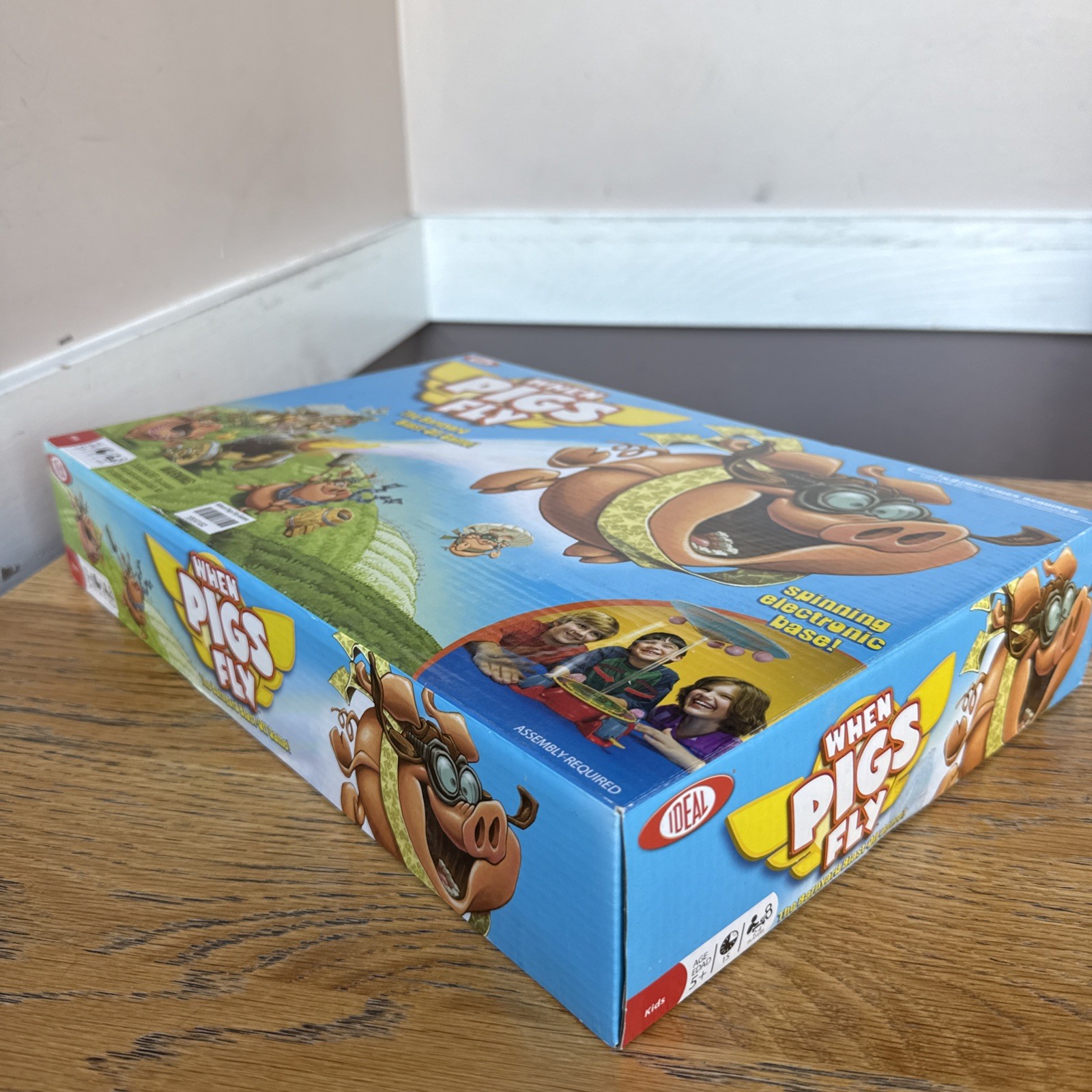 When Pigs Fly Board Game, Brand New In box Sealed, Ideal Co. From 2013