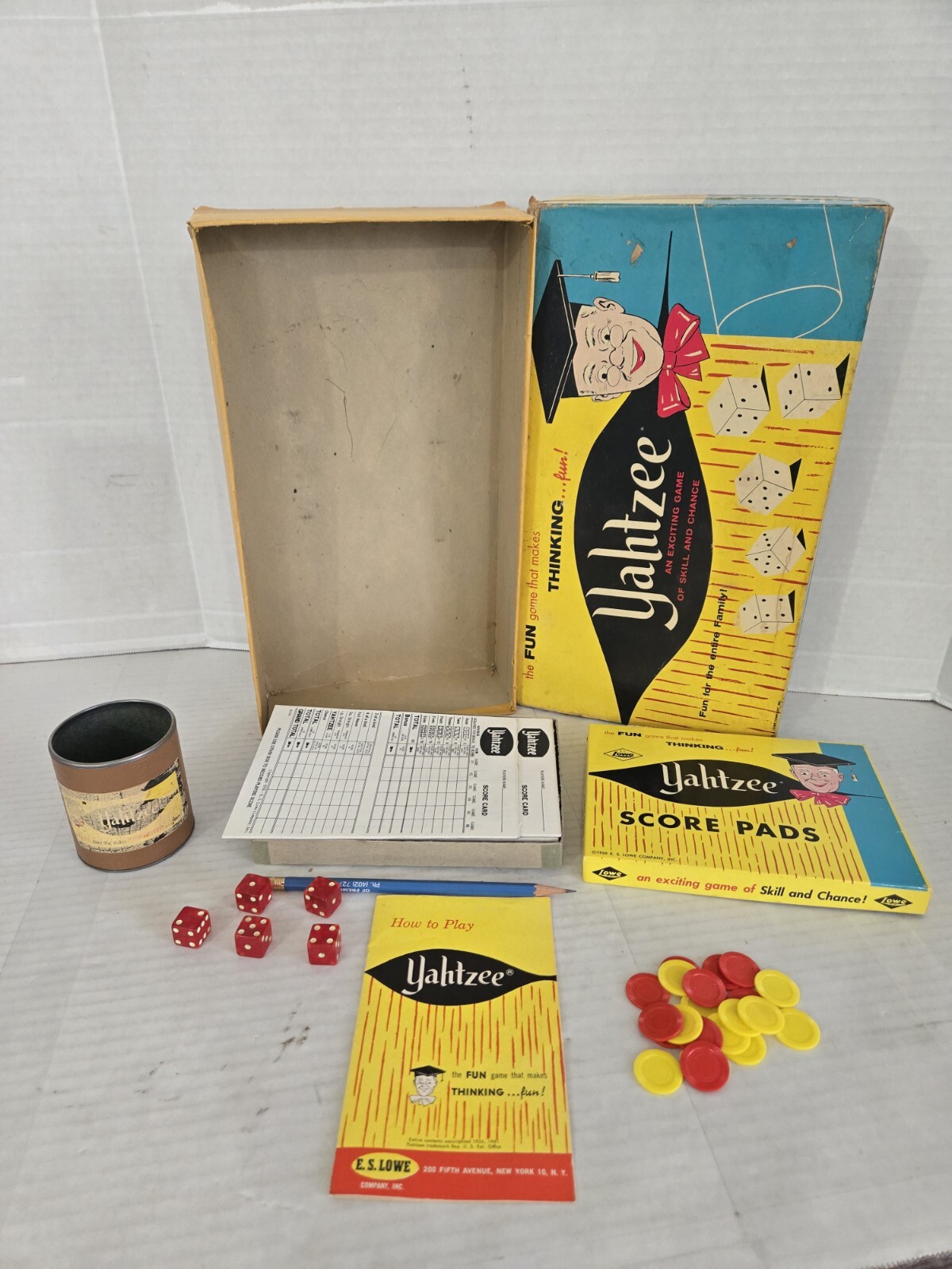 Original 1961 Yahtzee Game with Score Cards Dice Chips & Instructions FREE SHIP