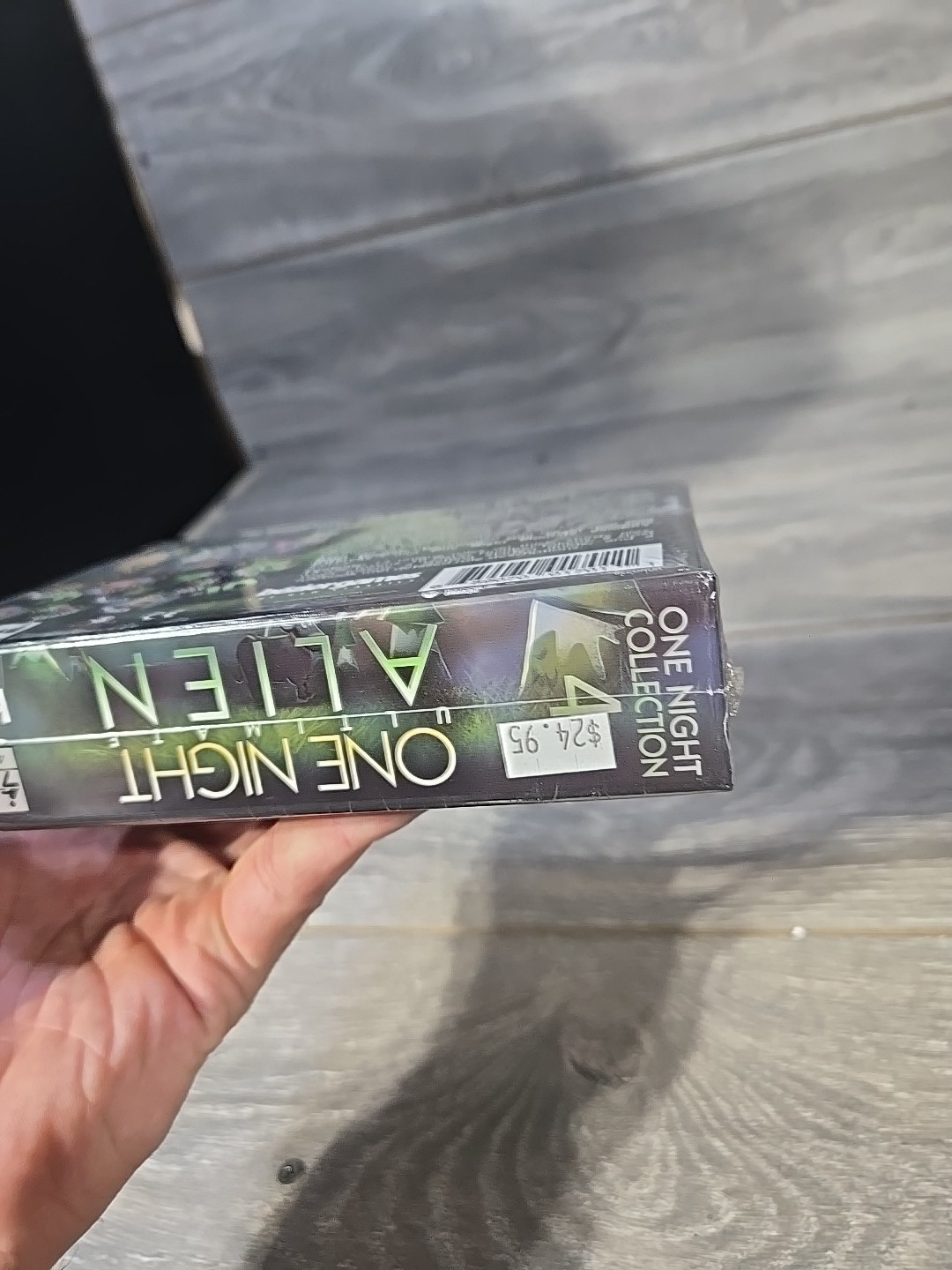 One Night Ultimate Alien Family Party Game Bezier Games **NEW SEALED**