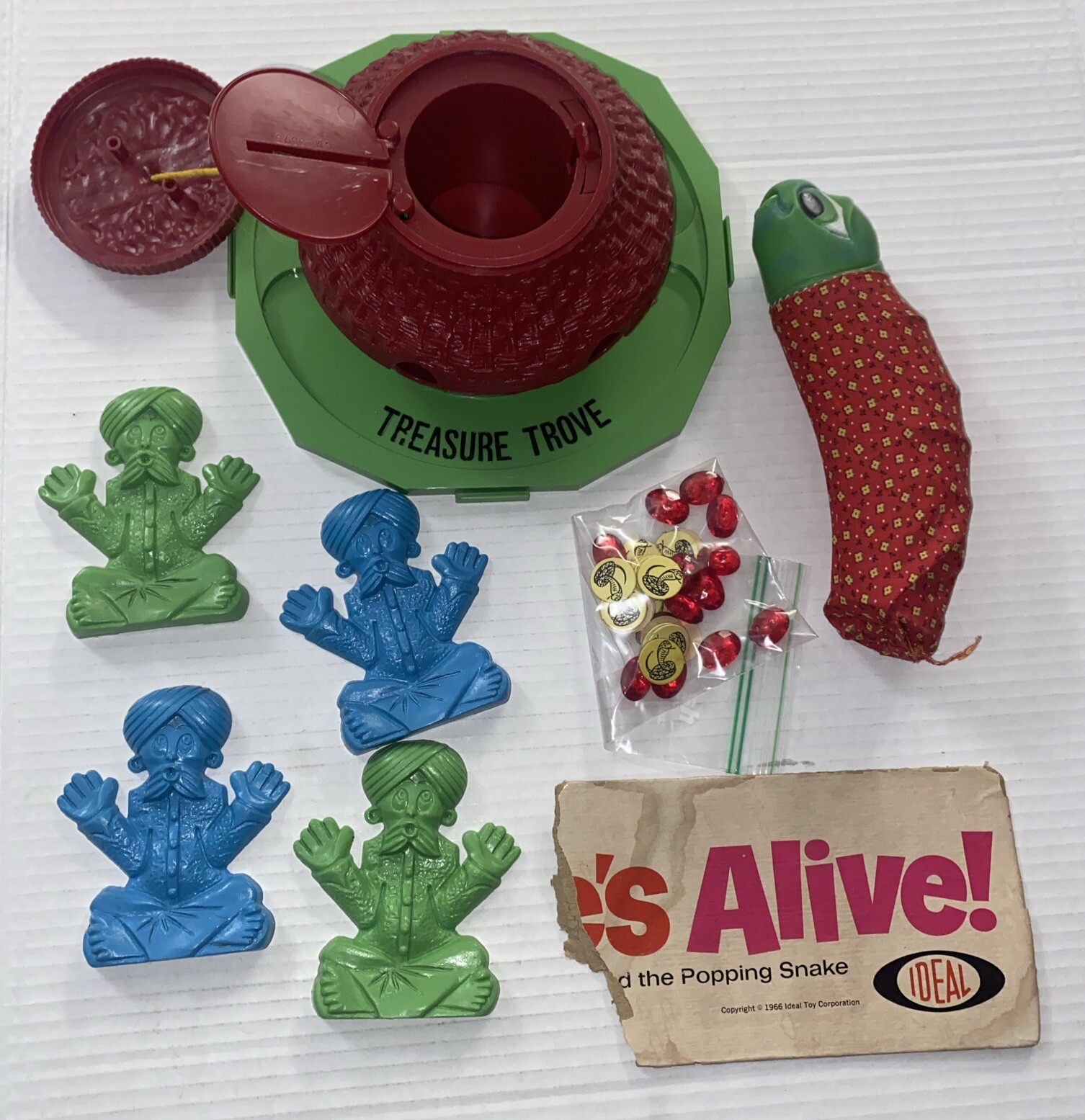 Vintage 1966 Snakes Alive! Ideal Toys Board Game MISSING Instructions Box 1960s