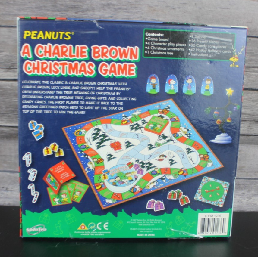 PEANUTS A Charlie Brown Christmas Board Game 2007 Sababa Toys Complete