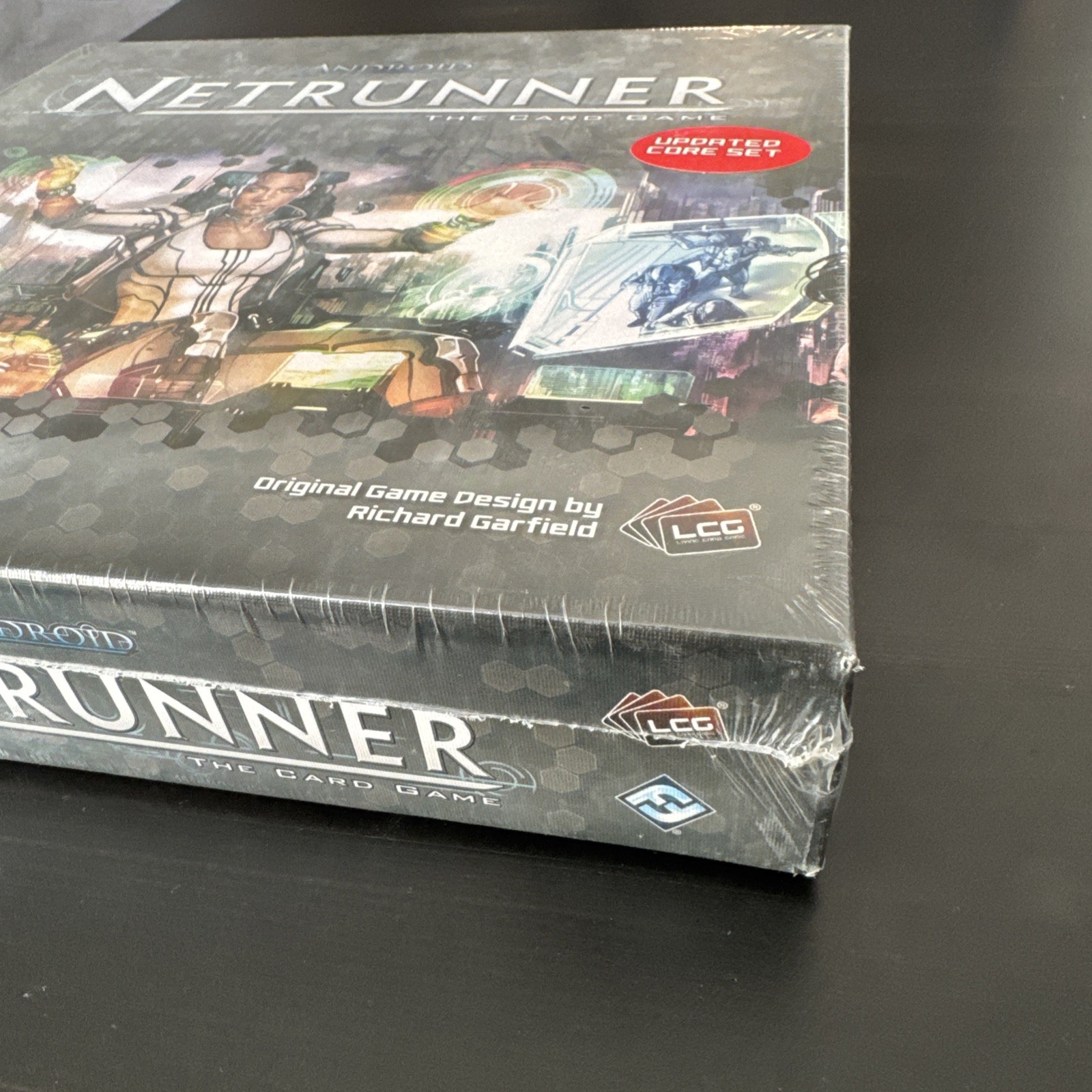 [SEALED] Android Netrunner: COMPLETE Revised edition**Fantasy Flight Games