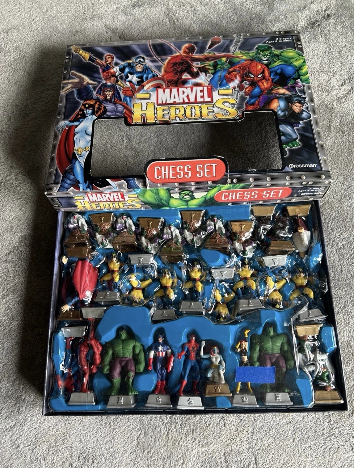 Marvel Avengers Chess Board Game Ironman Thor Black Widow Hasbro 100% Complete