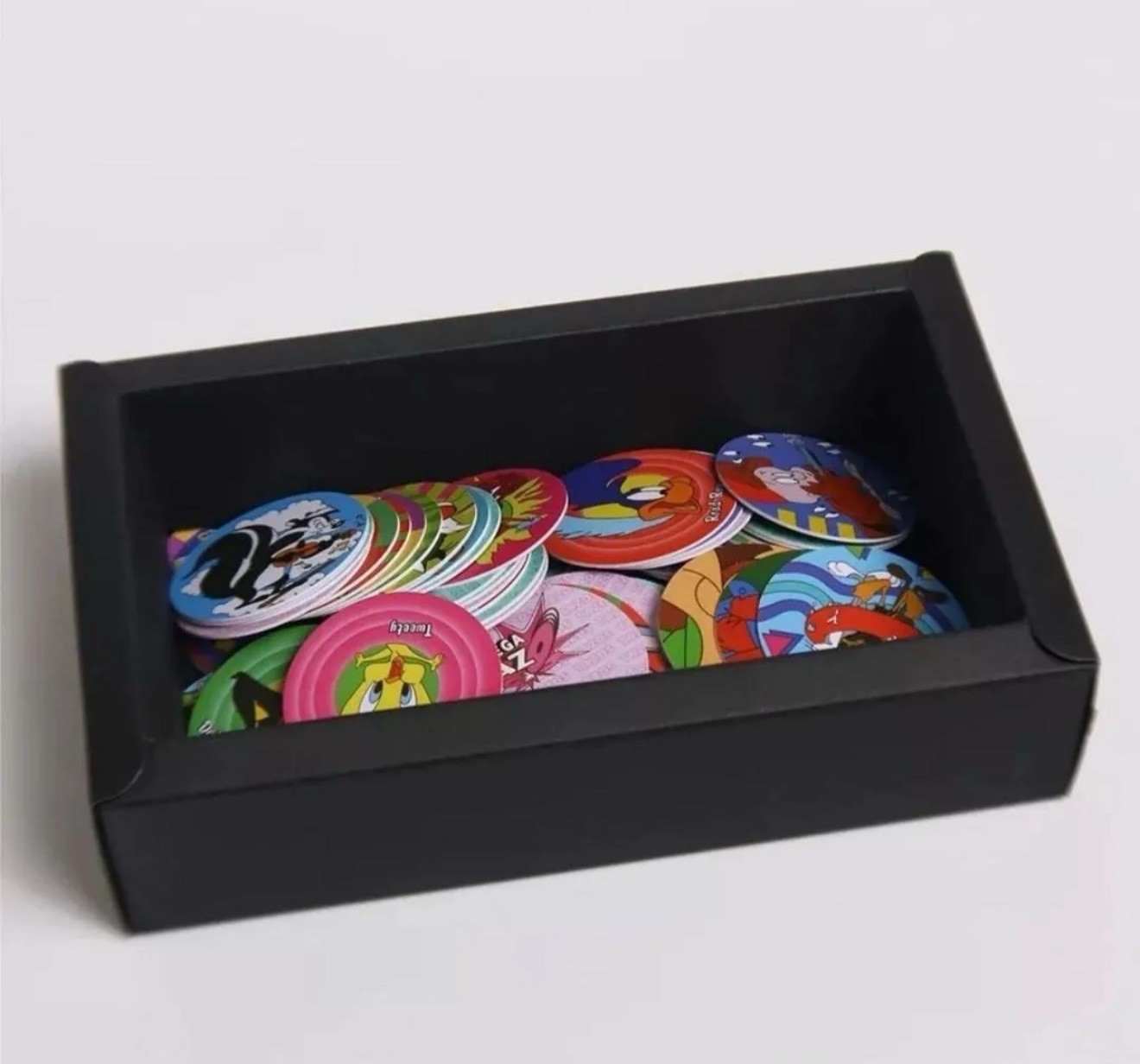 100 Looney Tunes Pogs Tazos Collection – No Repeats, 4cm Plastic Discs