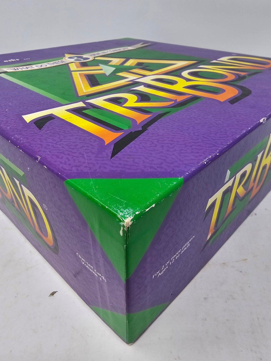TRI BOND Patch Products Board Game 2+ Players Ages 12+ Cardboard 1990s Trivia
