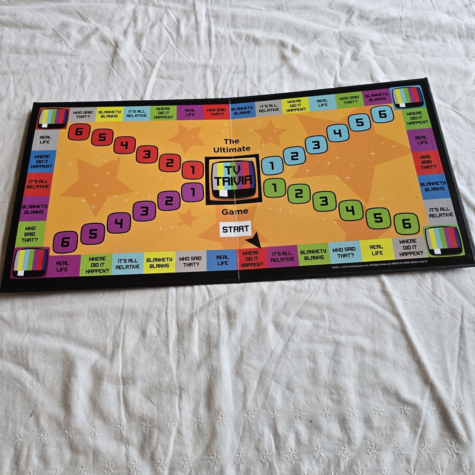 Ultimate TV Trivia Game Ages 12+ | 2-6 Players Few Cards Missing 2 Packs Sealed