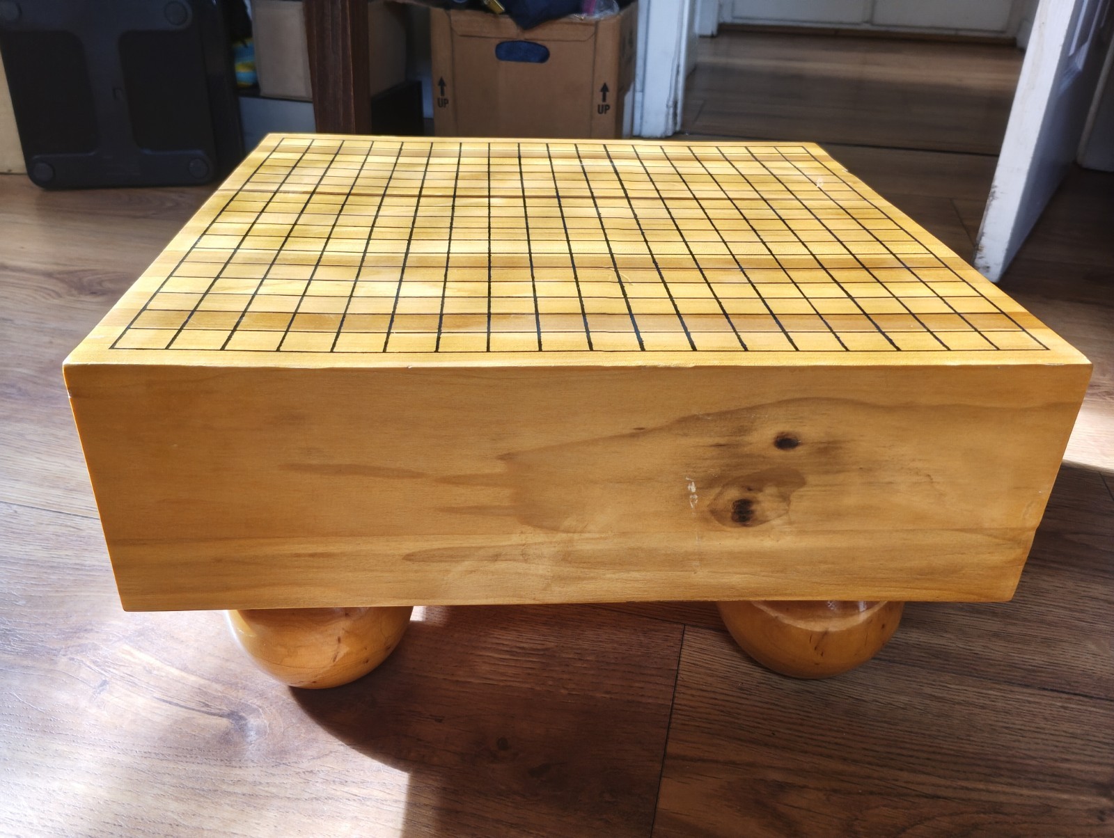 Go-board Goban with legs Traditional Japanese Board Game 5 3/8″ Thick